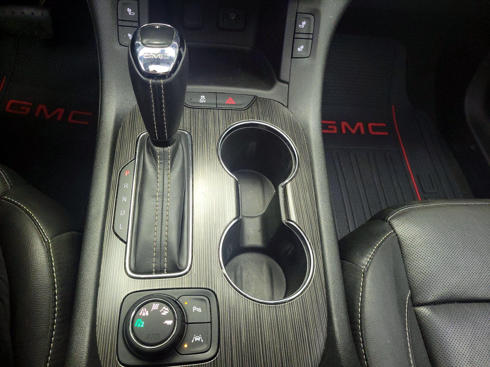 Thumbnail: 2017 GMC Acadia - 18