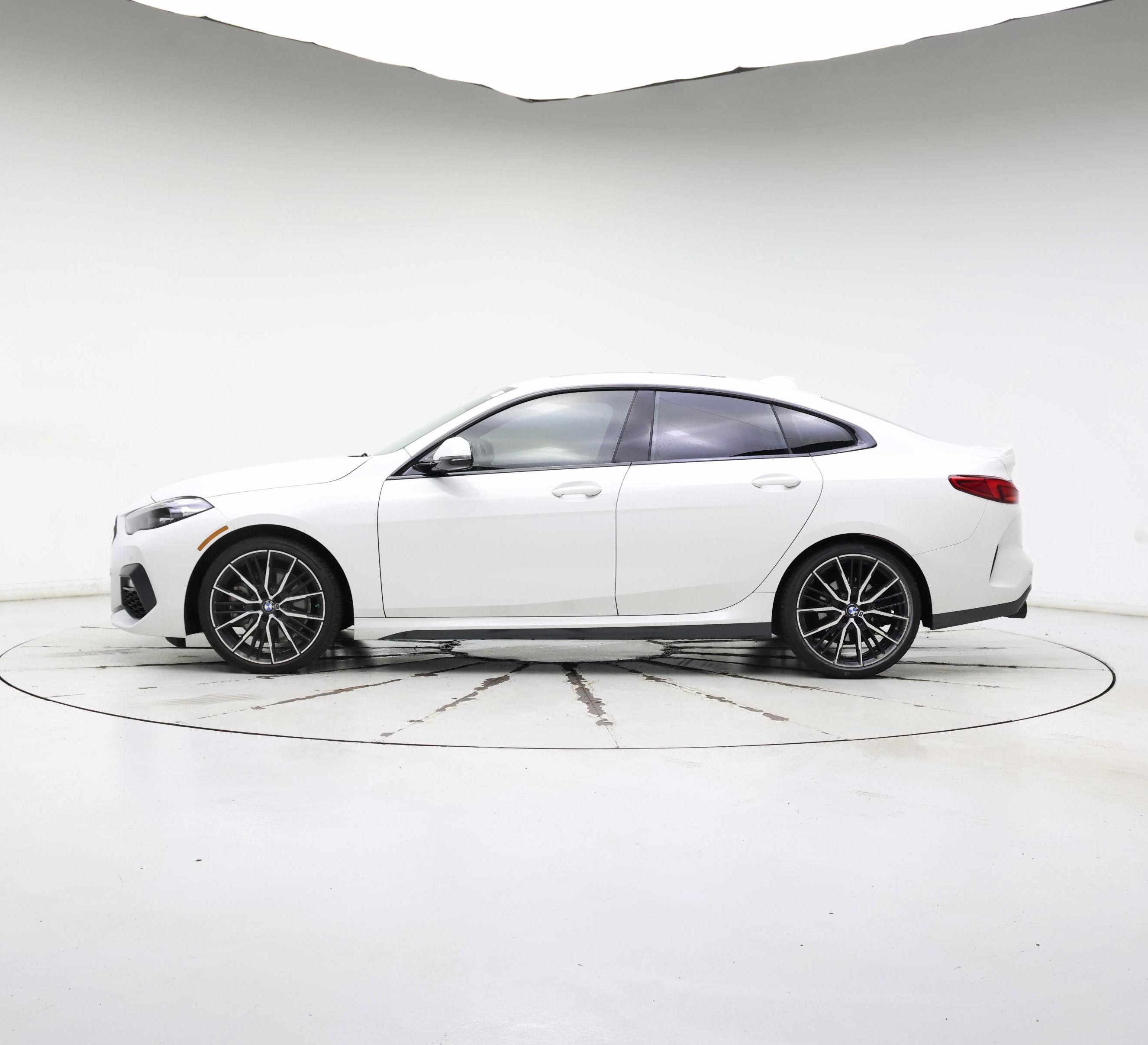 Thumbnail: 2022 BMW 2 Series - 3