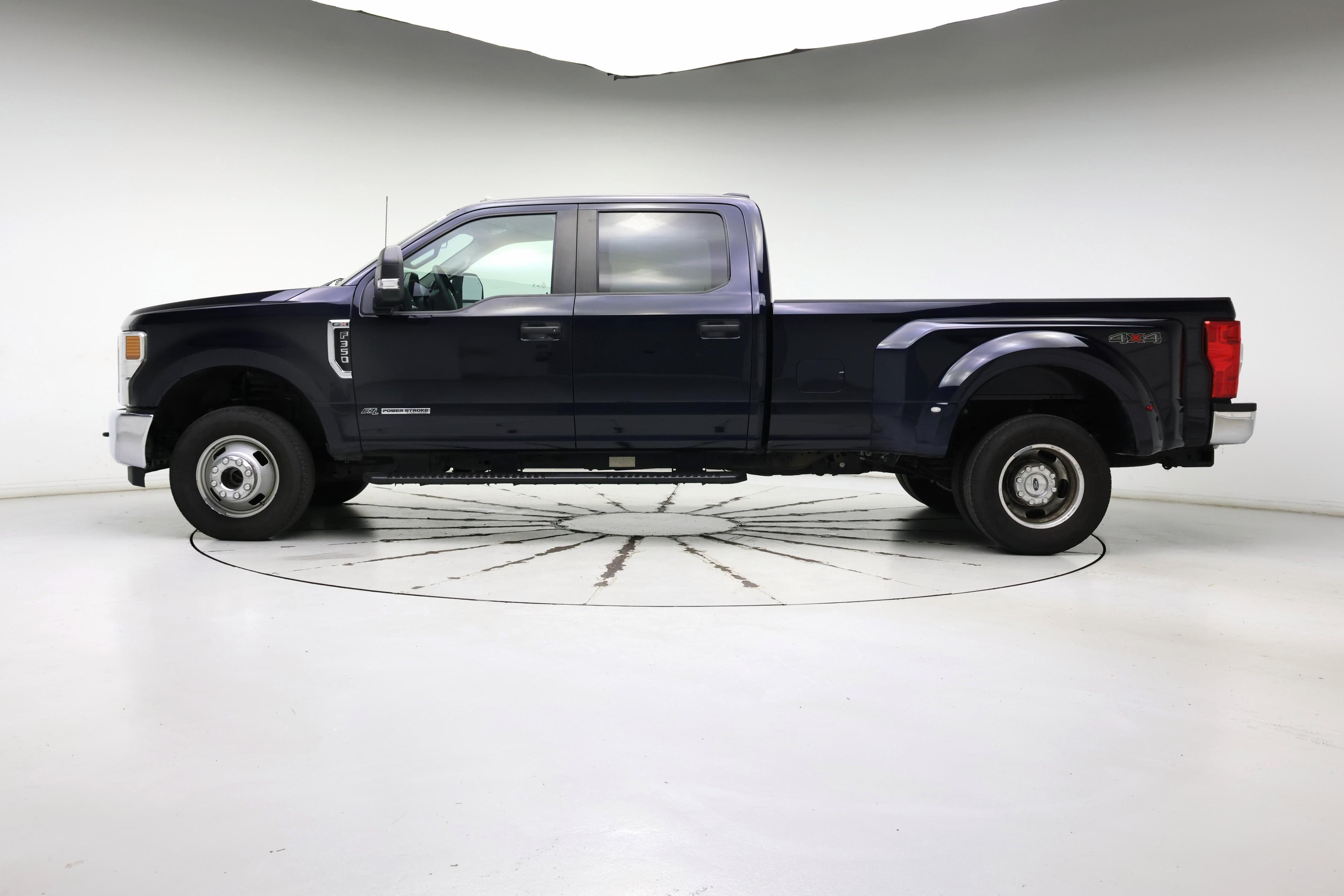 Thumbnail: 2022 Ford F-350 - 3