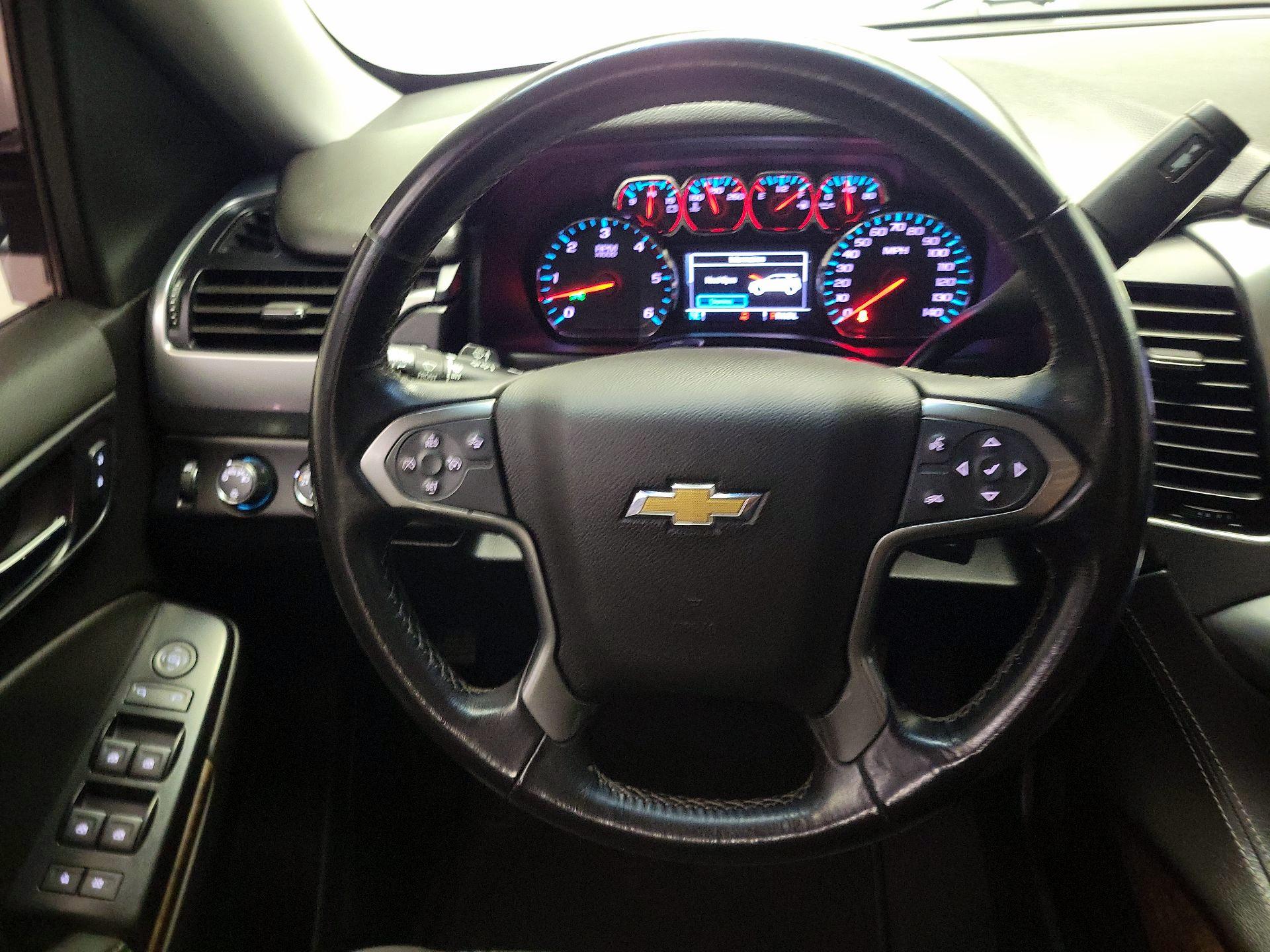 Thumbnail: 2019 Chevrolet Tahoe - 10