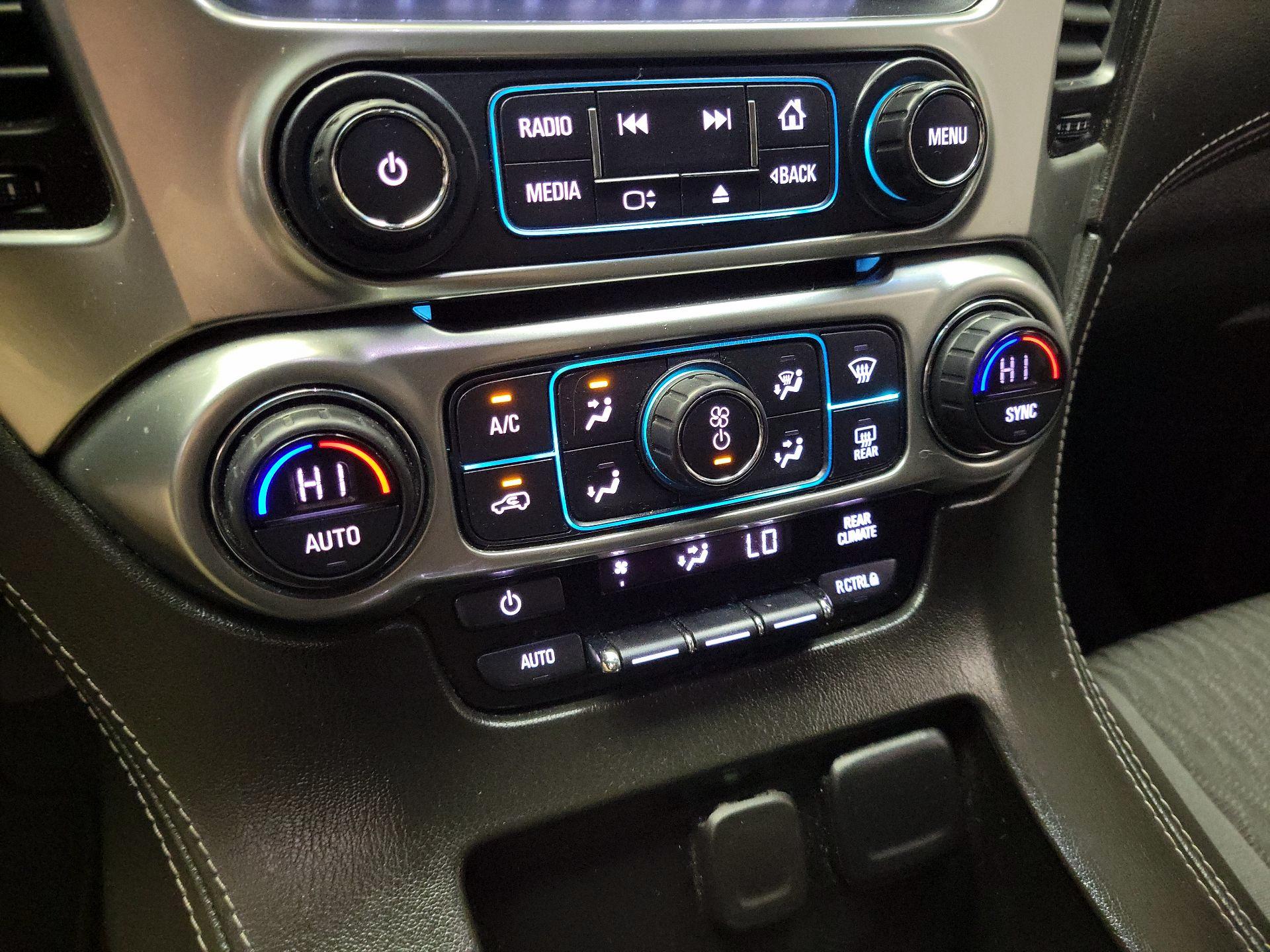 Thumbnail: 2019 Chevrolet Tahoe - 16