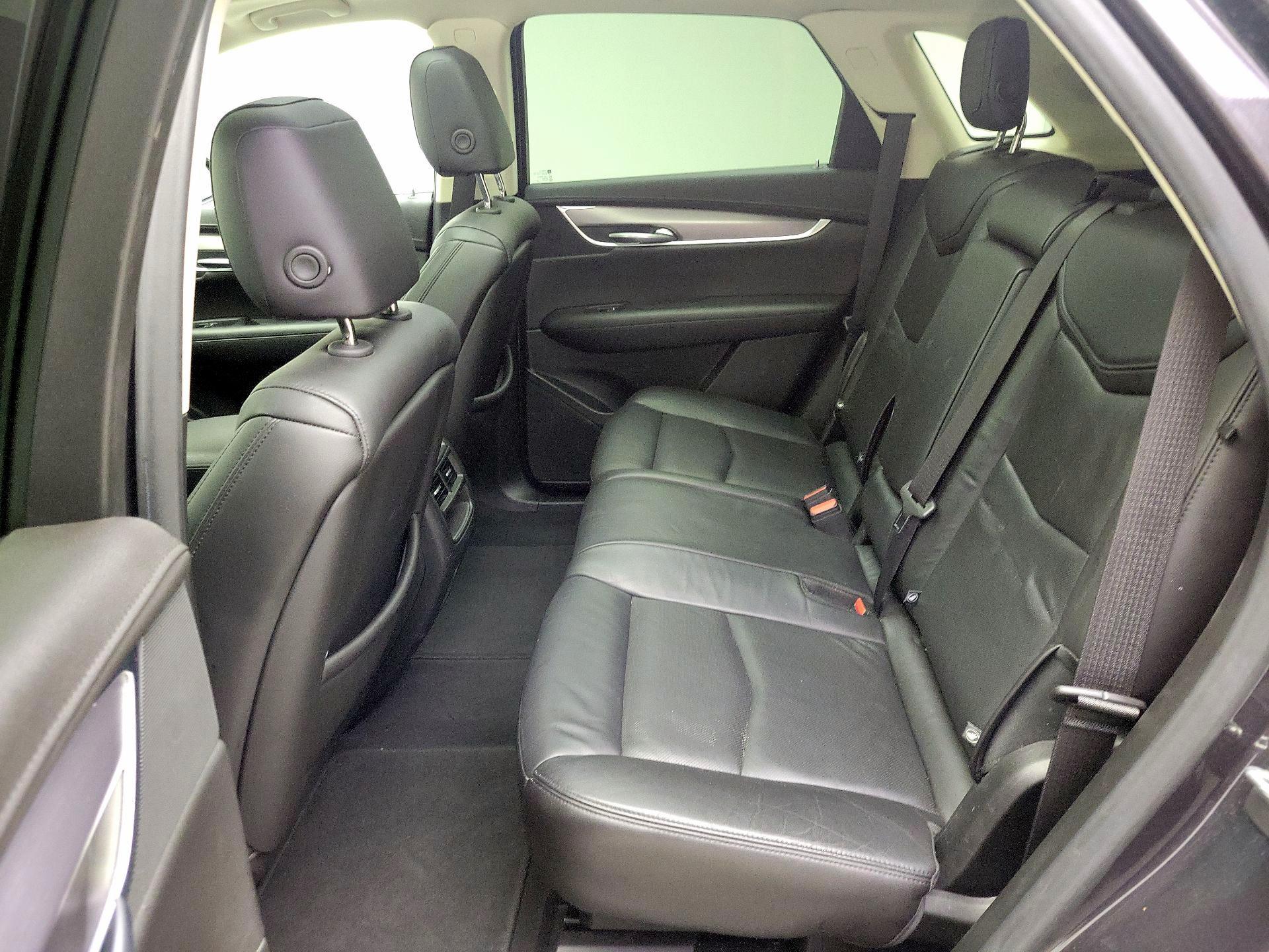 Thumbnail: 2019 Cadillac XT5 - 20