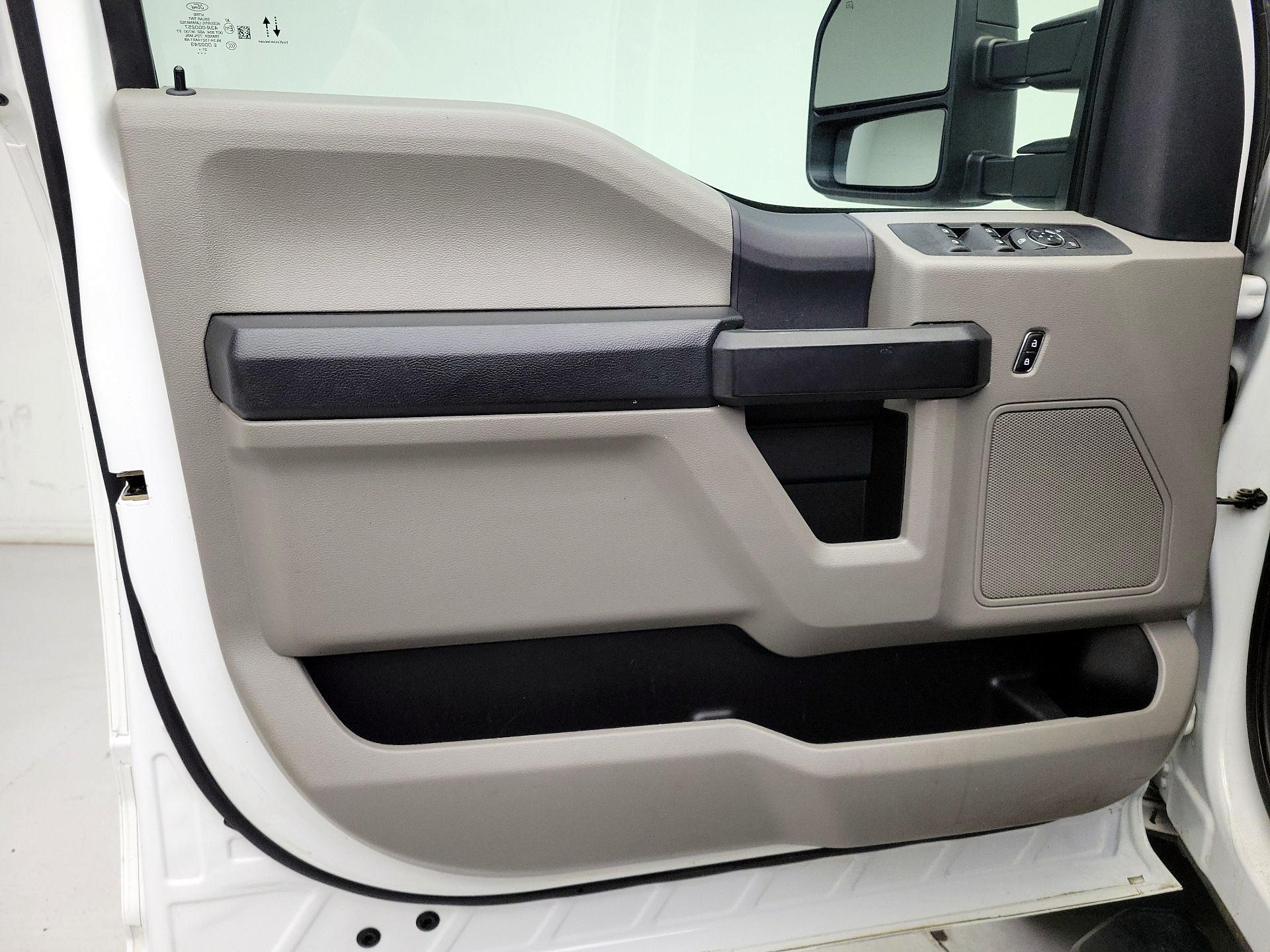 Thumbnail: 2022 Ford F-250 - 12