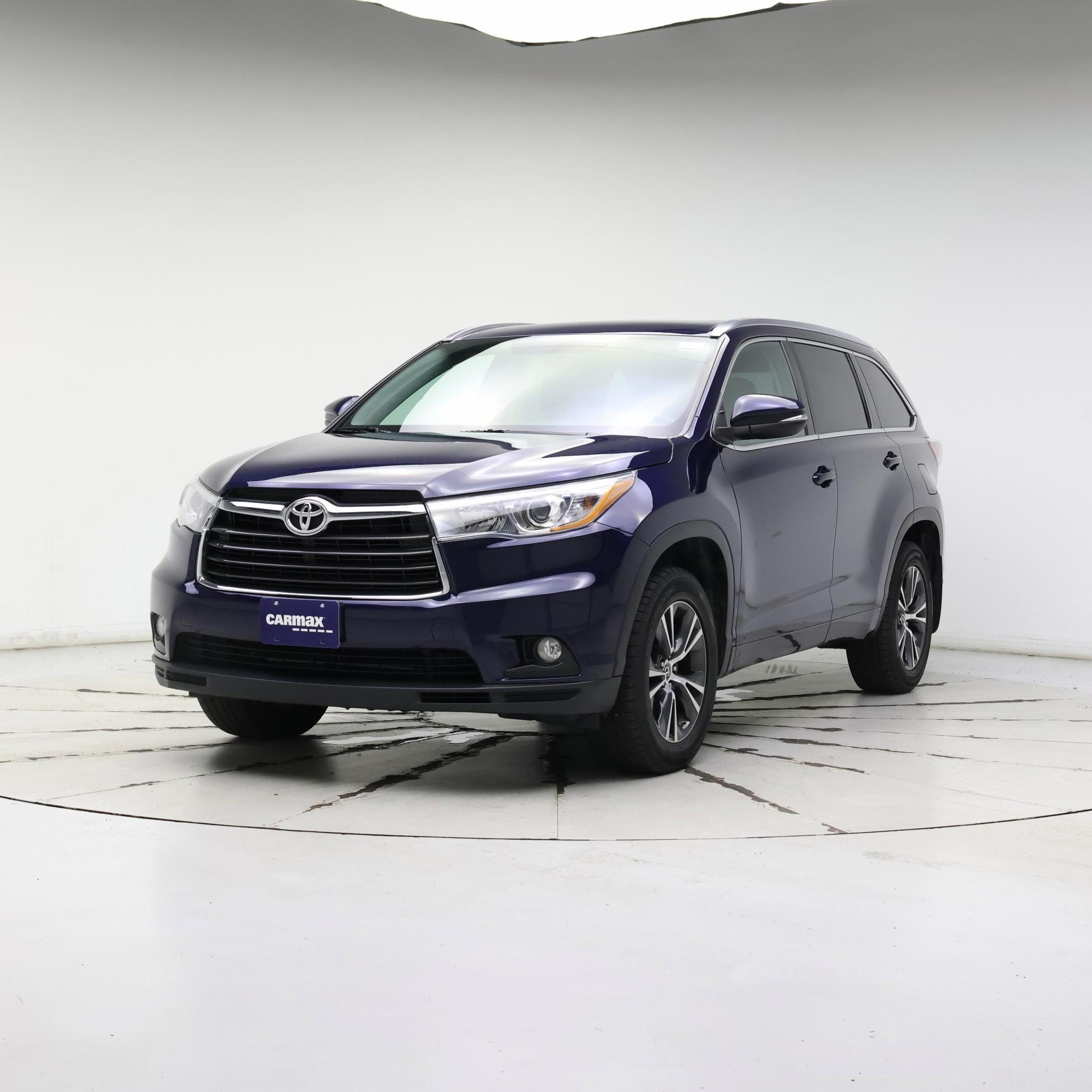 Thumbnail: 2016 Toyota Highlander - 4