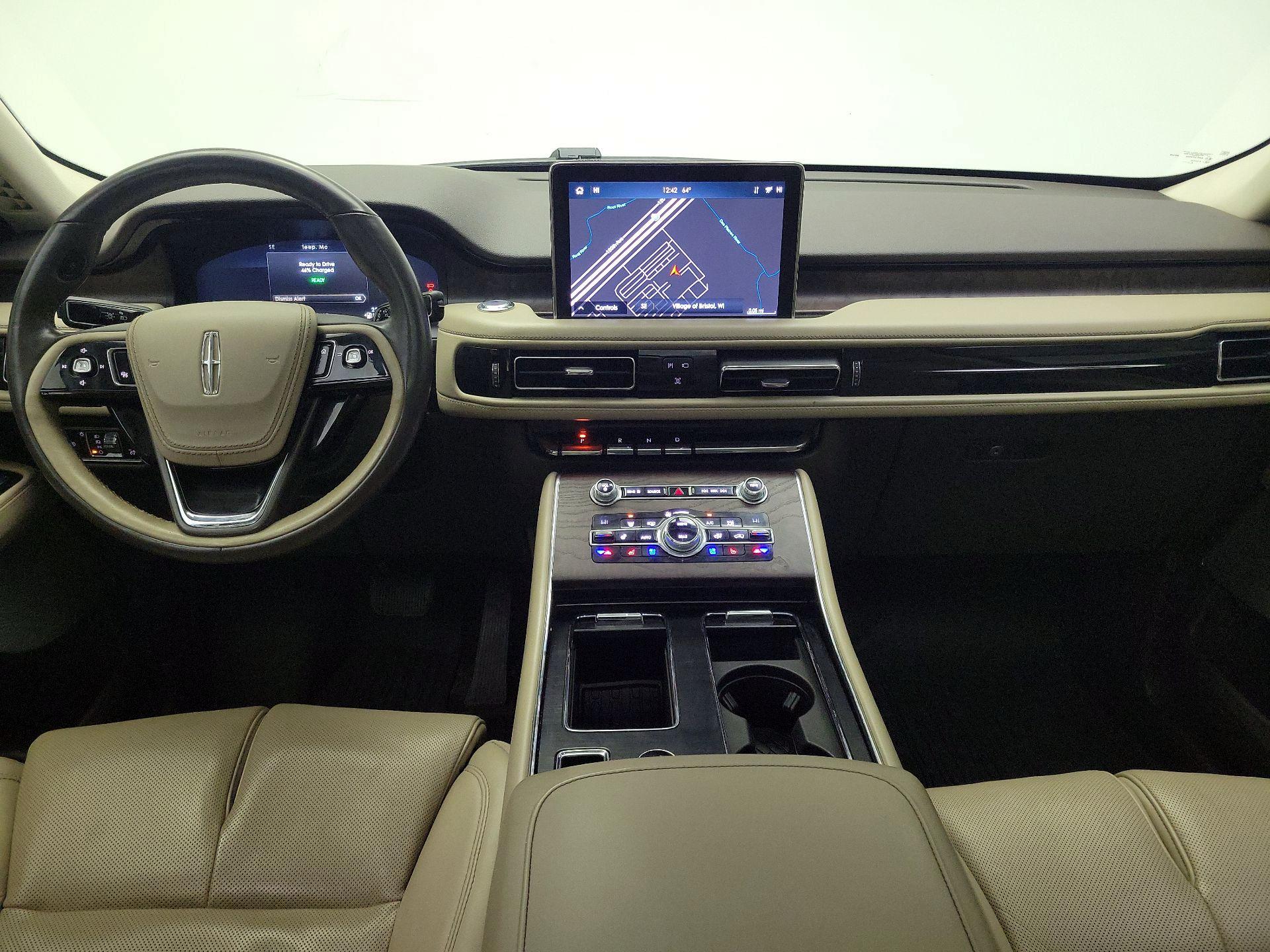 Thumbnail: 2020 Lincoln Aviator - 9