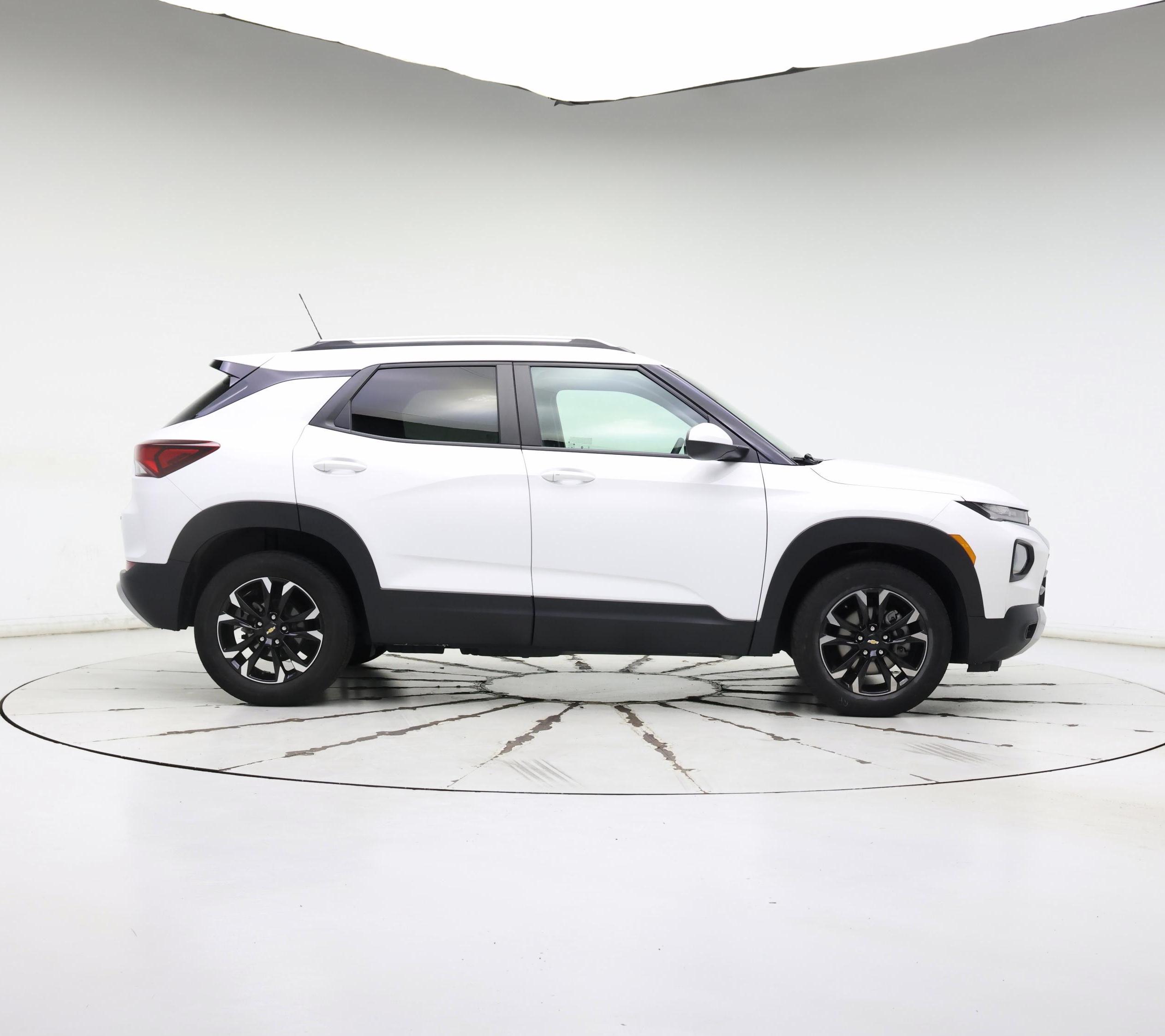 Thumbnail: 2023 Chevrolet TrailBlazer - 7