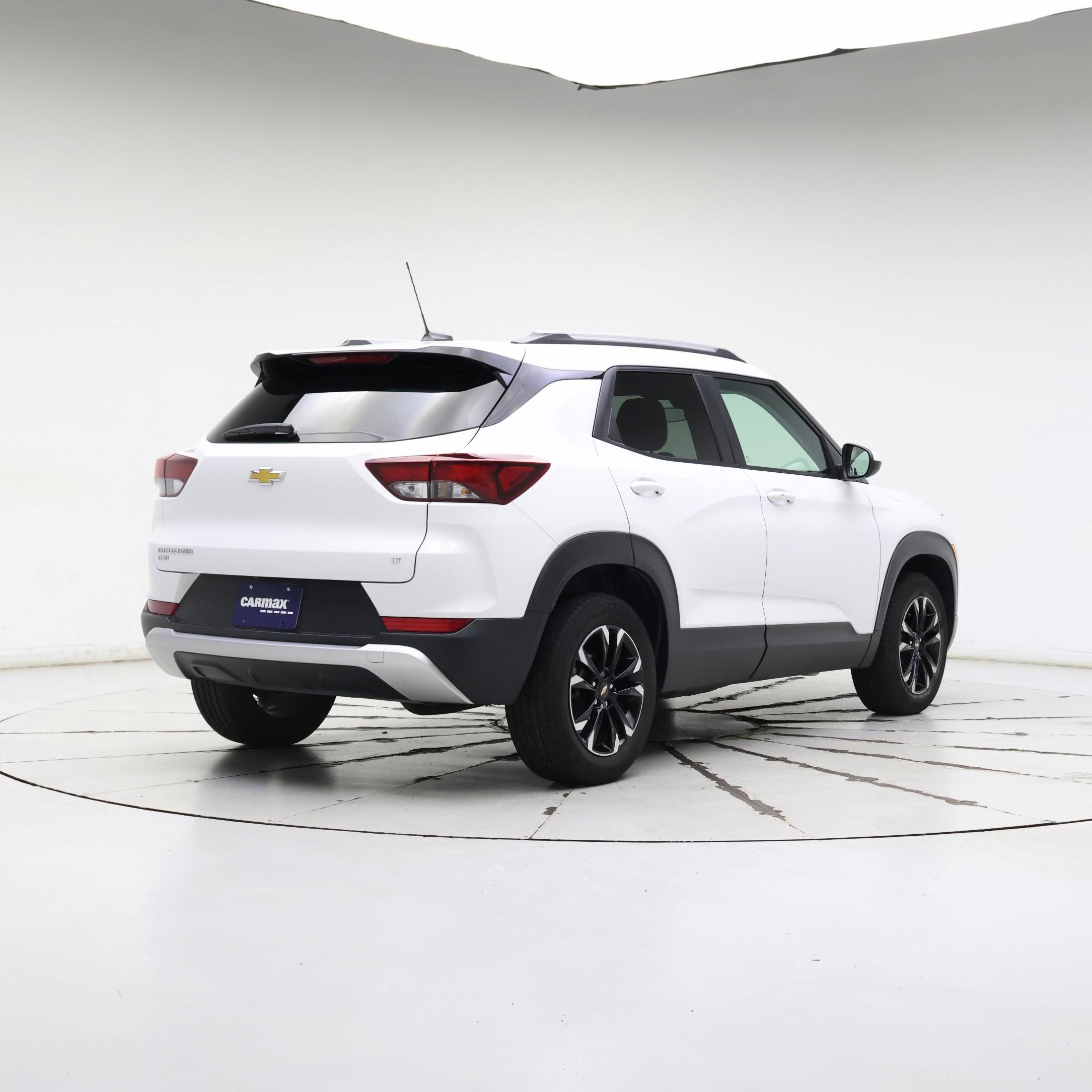 Thumbnail: 2023 Chevrolet TrailBlazer - 8