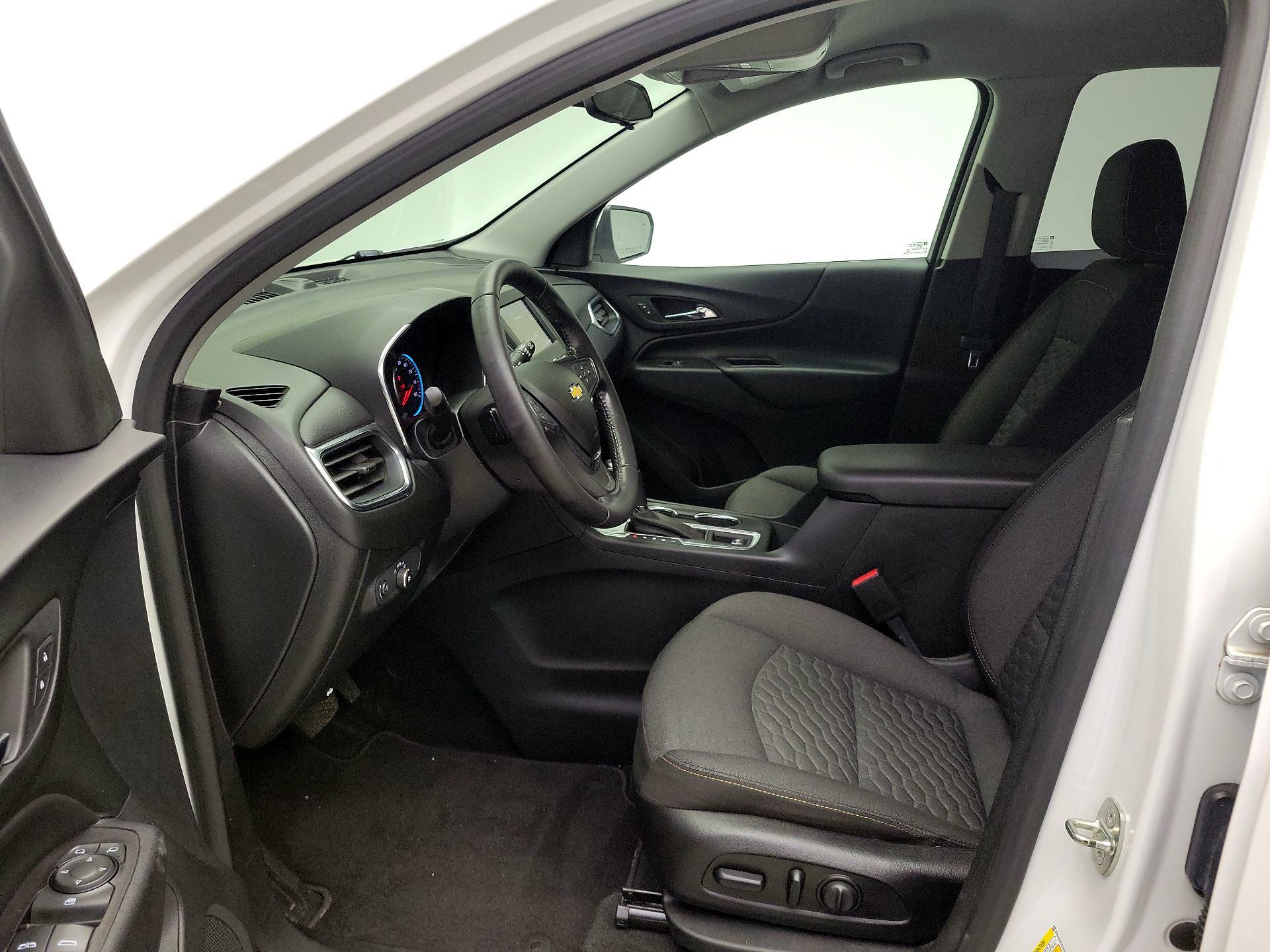 Thumbnail: 2019 Chevrolet Equinox - 11