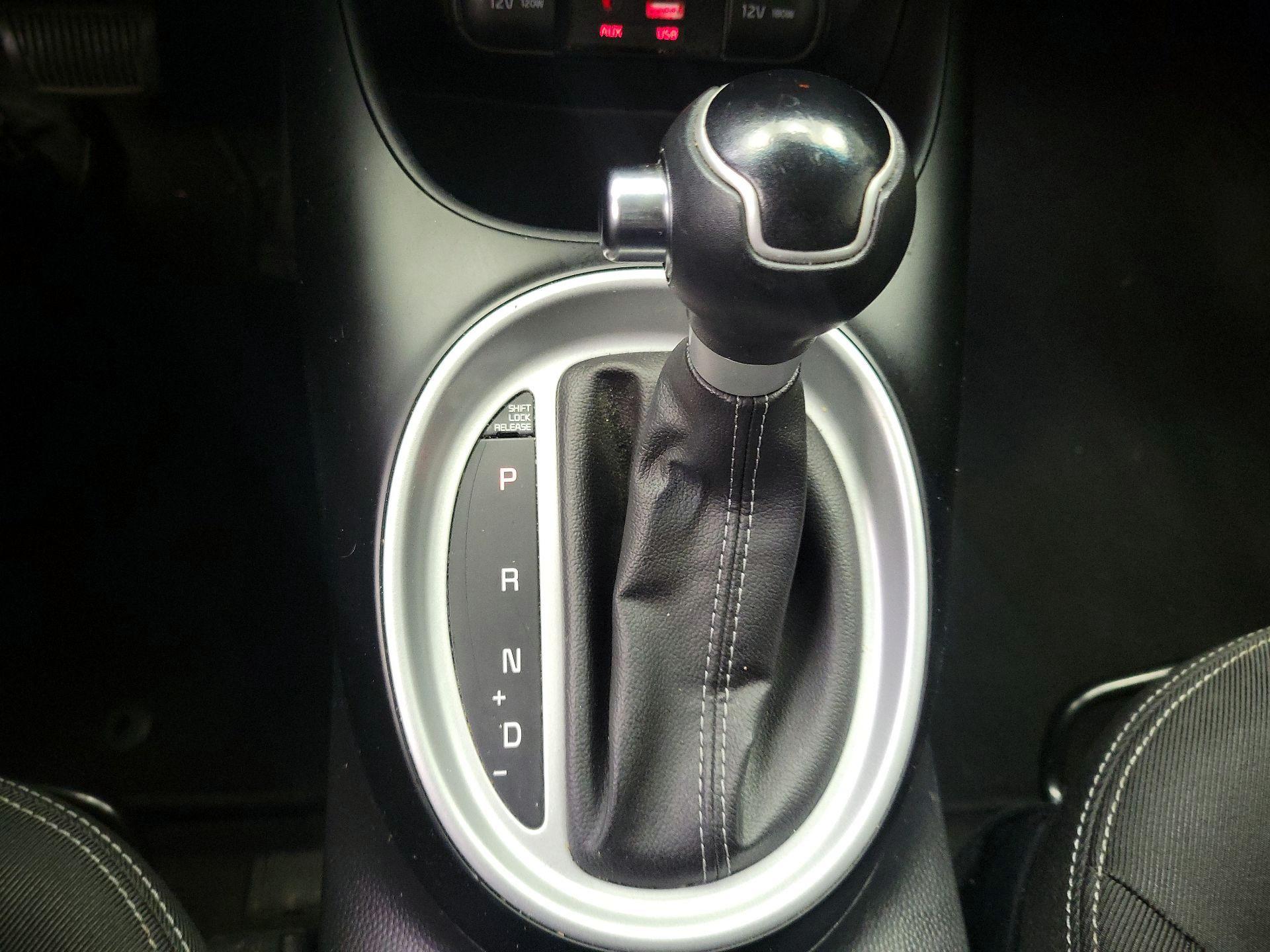 Thumbnail: 2017 Kia Soul - 17
