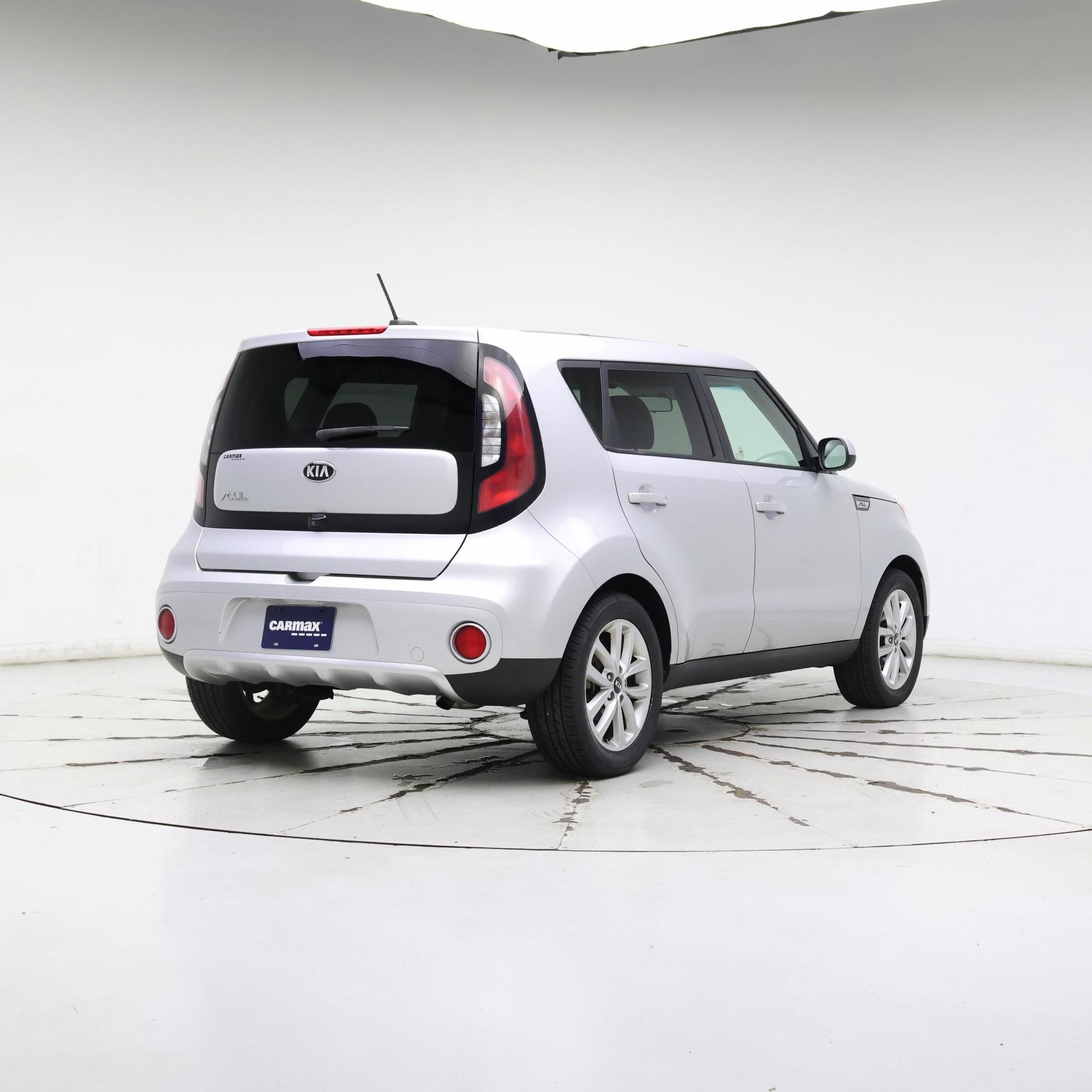 Thumbnail: 2017 Kia Soul - 8