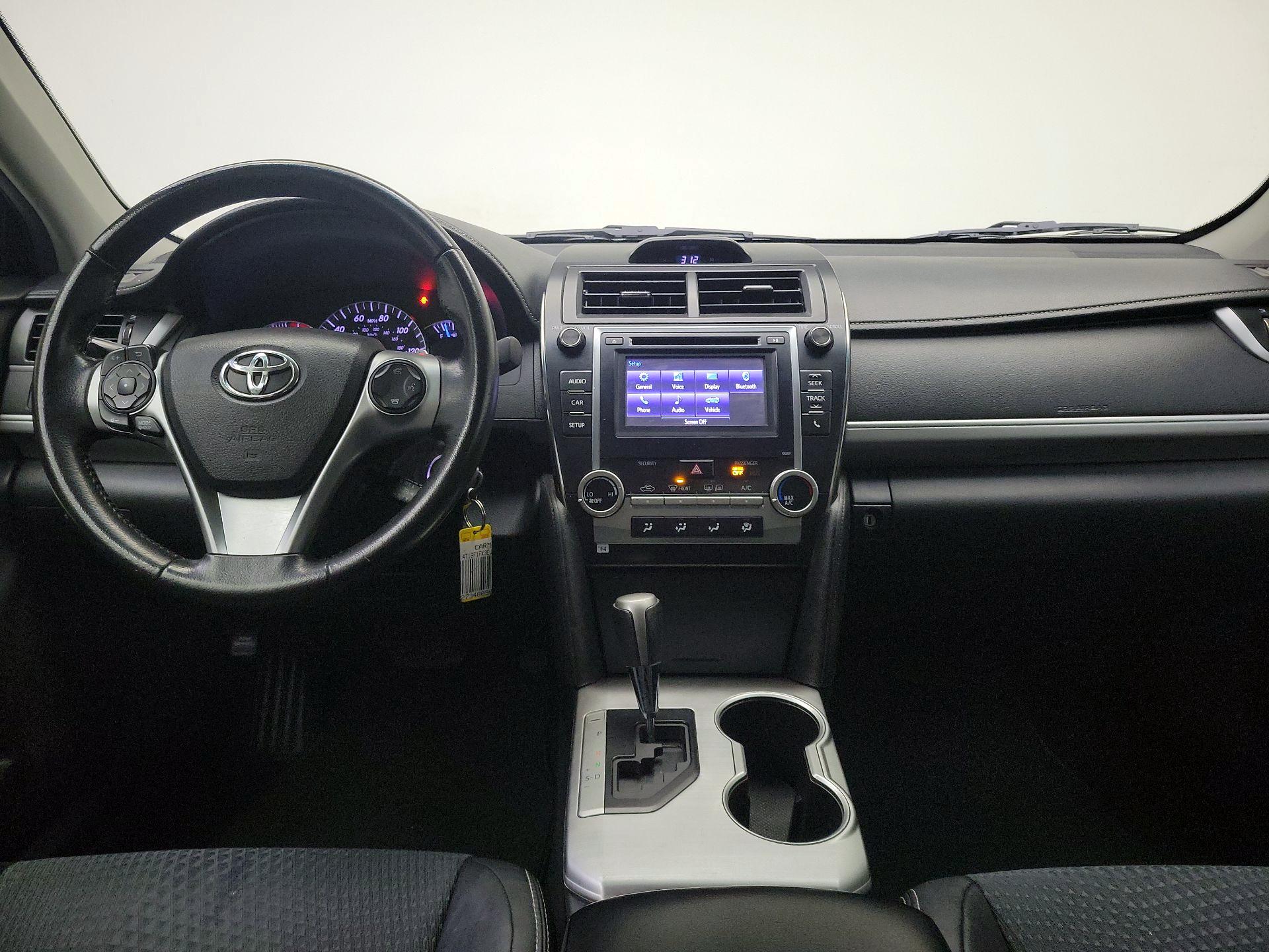 Thumbnail: 2014 Toyota Camry - 9