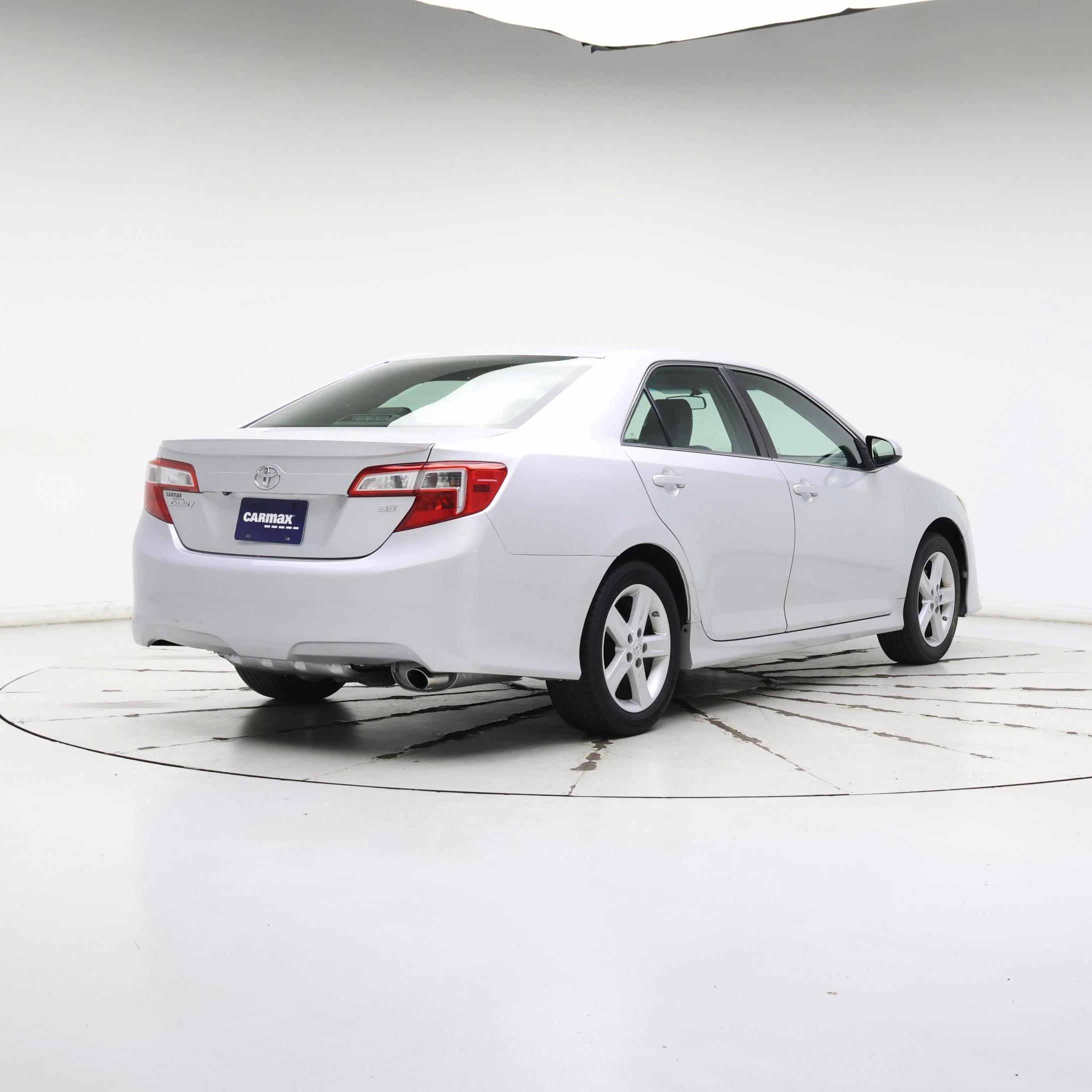 Thumbnail: 2014 Toyota Camry - 8
