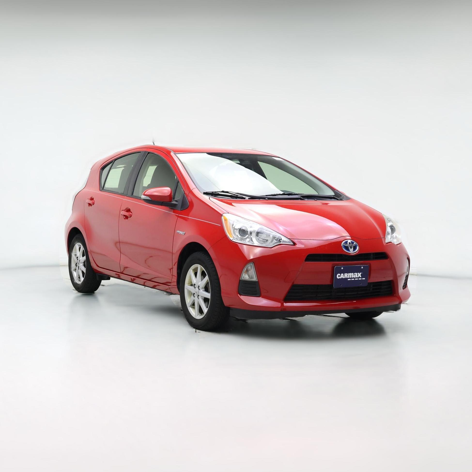 Thumbnail: 2014 Toyota Prius c - 1