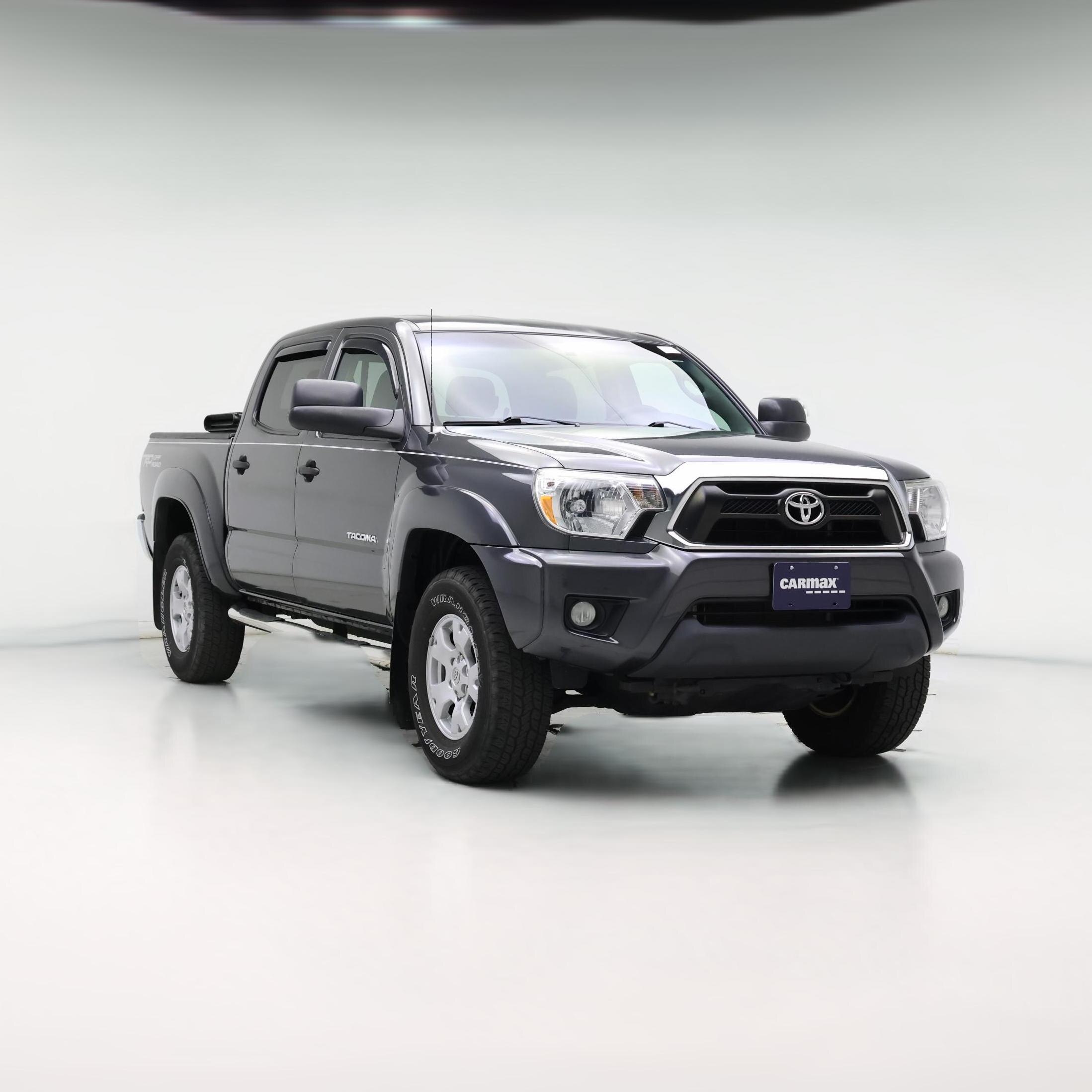 Thumbnail: 2015 Toyota Tacoma - 1