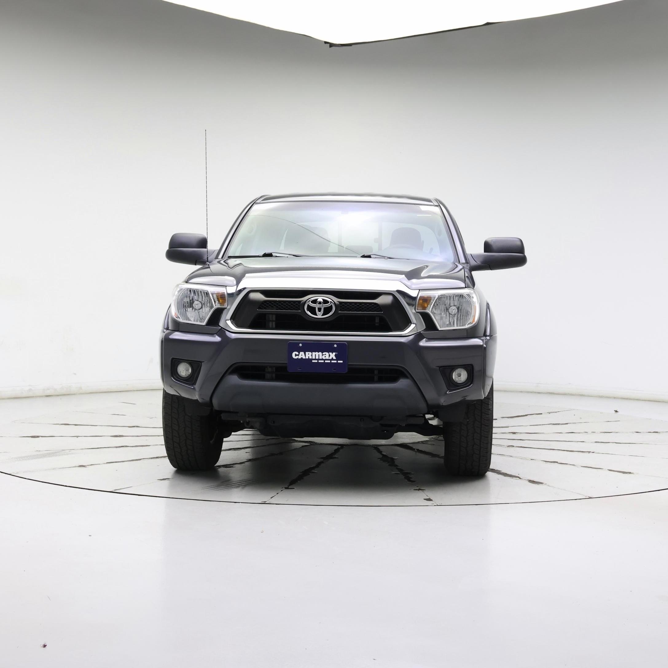Thumbnail: 2015 Toyota Tacoma - 5