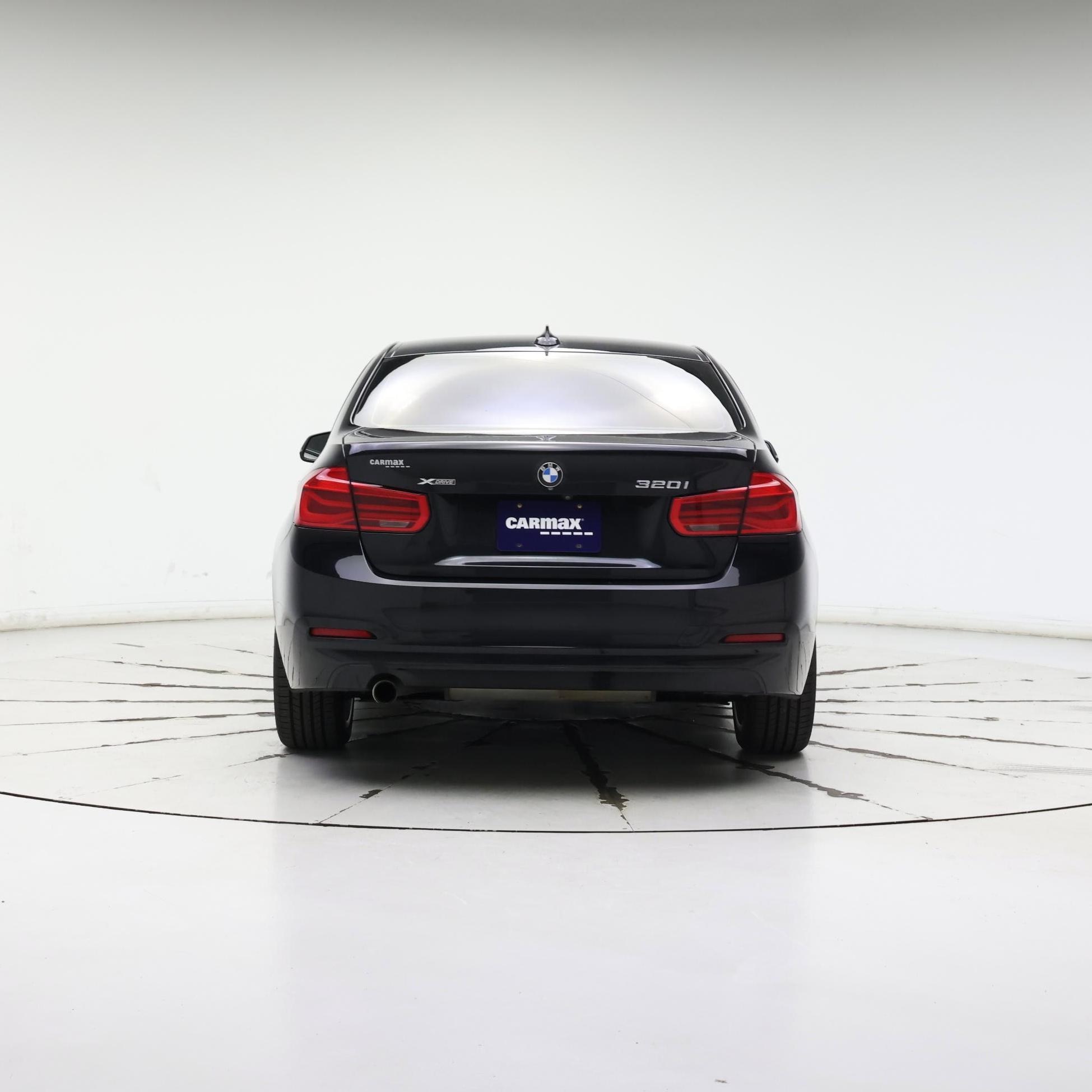Thumbnail: 2018 BMW 3 Series - 6