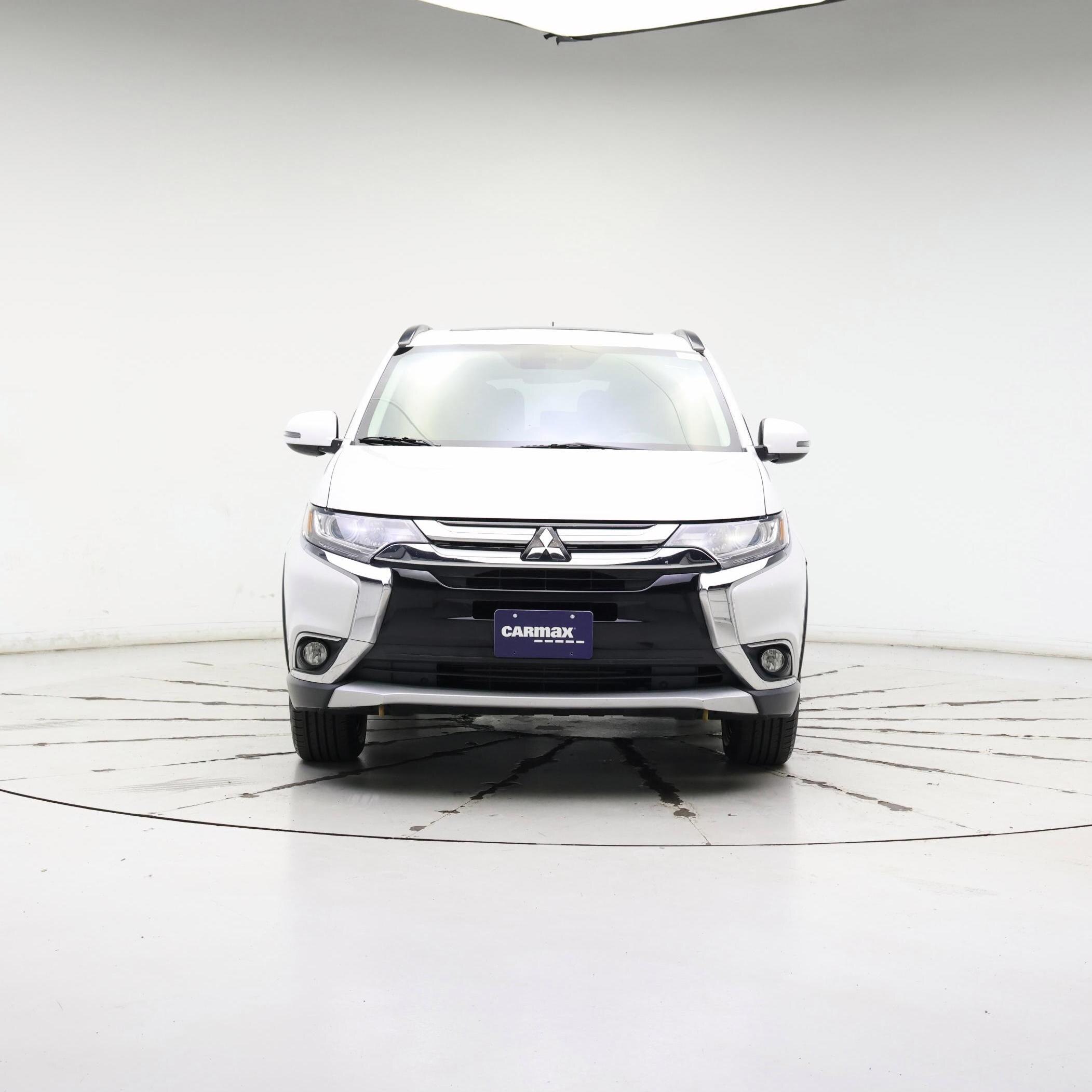 Thumbnail: 2016 Mitsubishi Outlander - 5