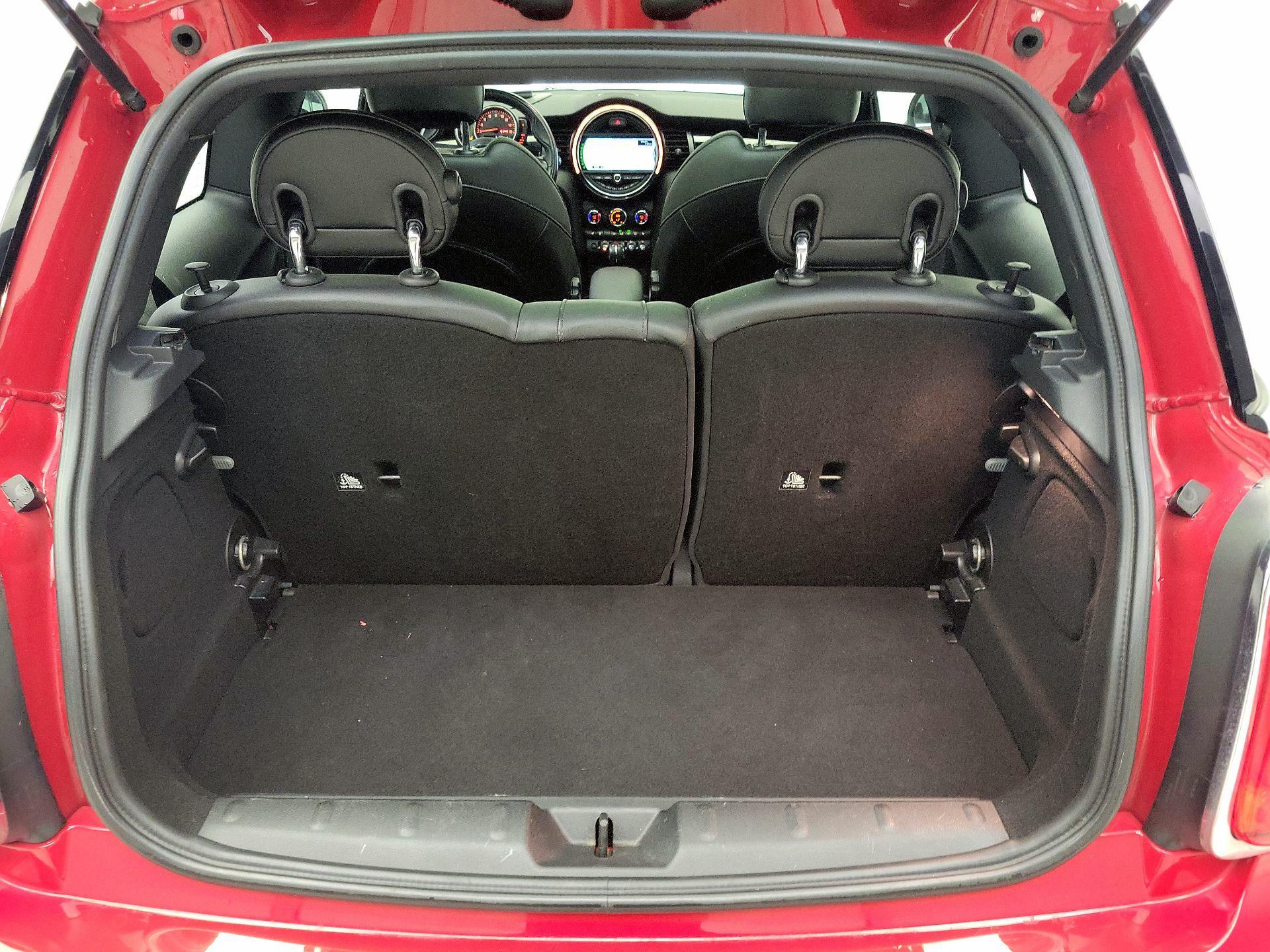 Thumbnail: 2016 MINI Cooper Hardtop - 20