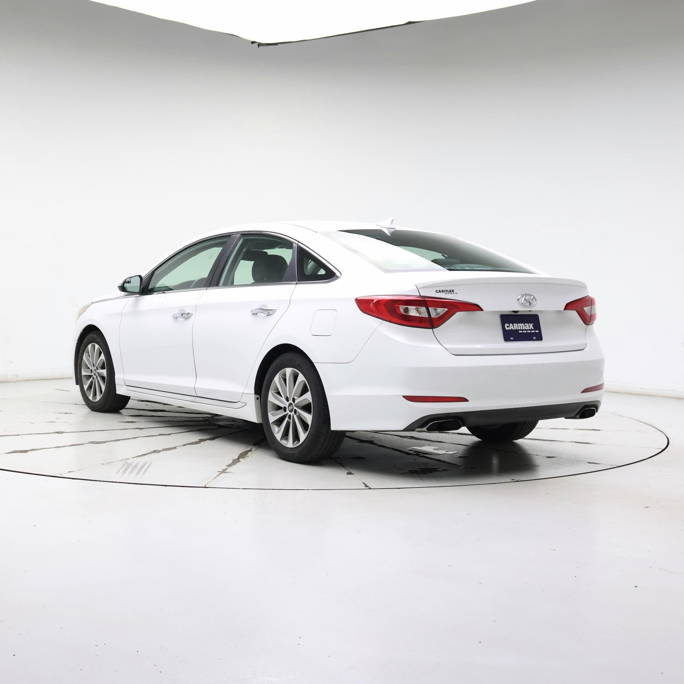 Thumbnail: 2017 Hyundai Sonata - 2