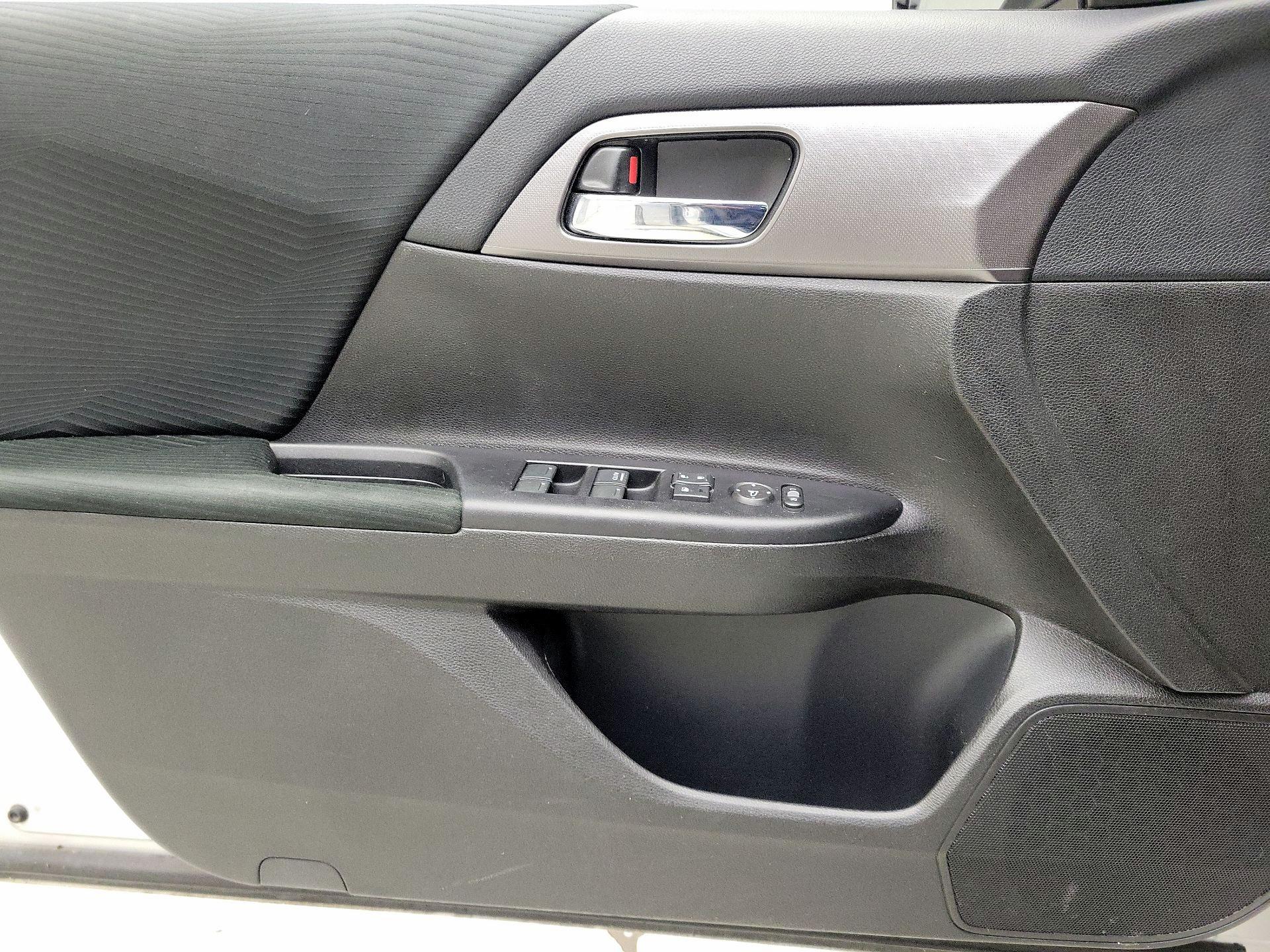 Thumbnail: 2014 Honda Accord - 12