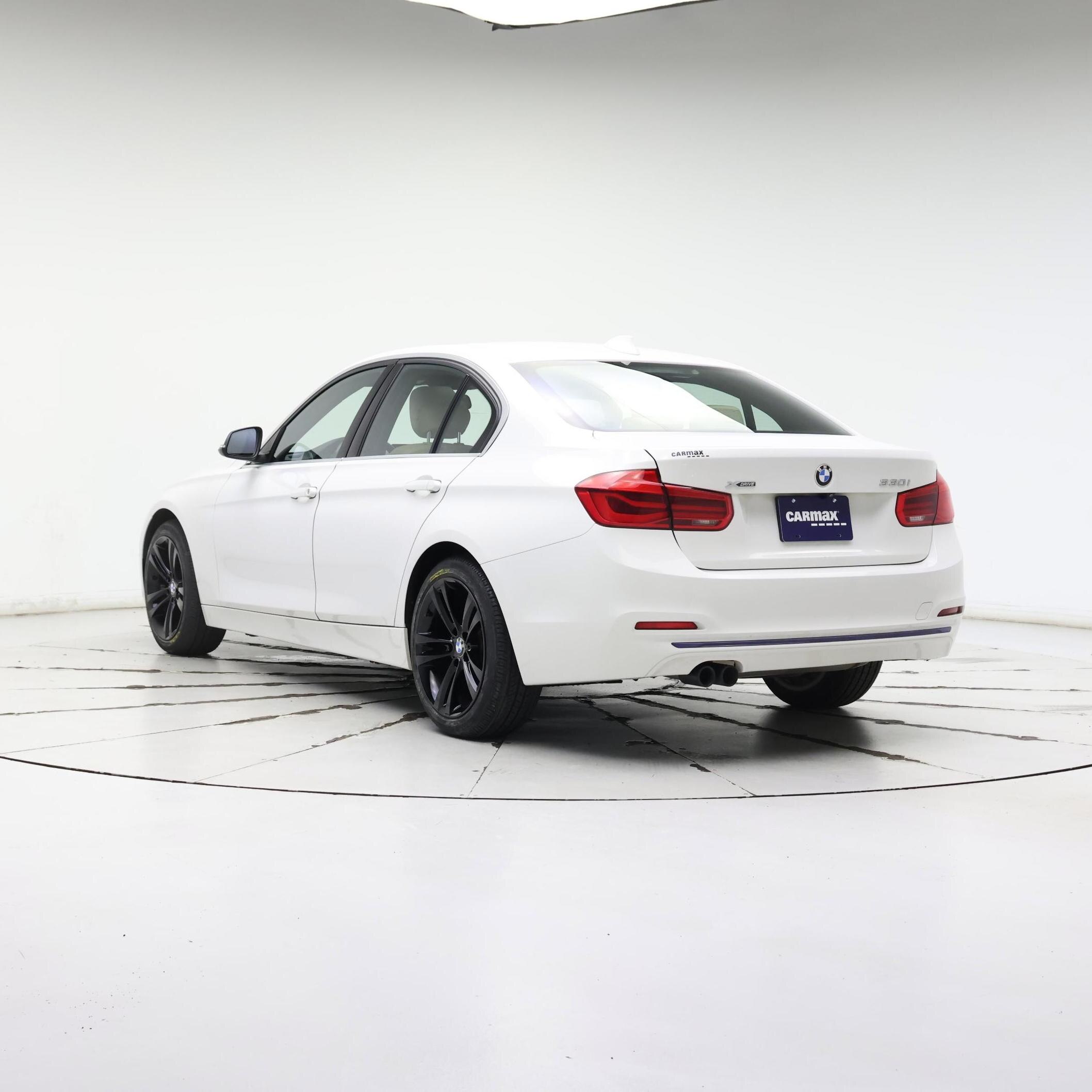 Thumbnail: 2018 BMW 3 Series - 2