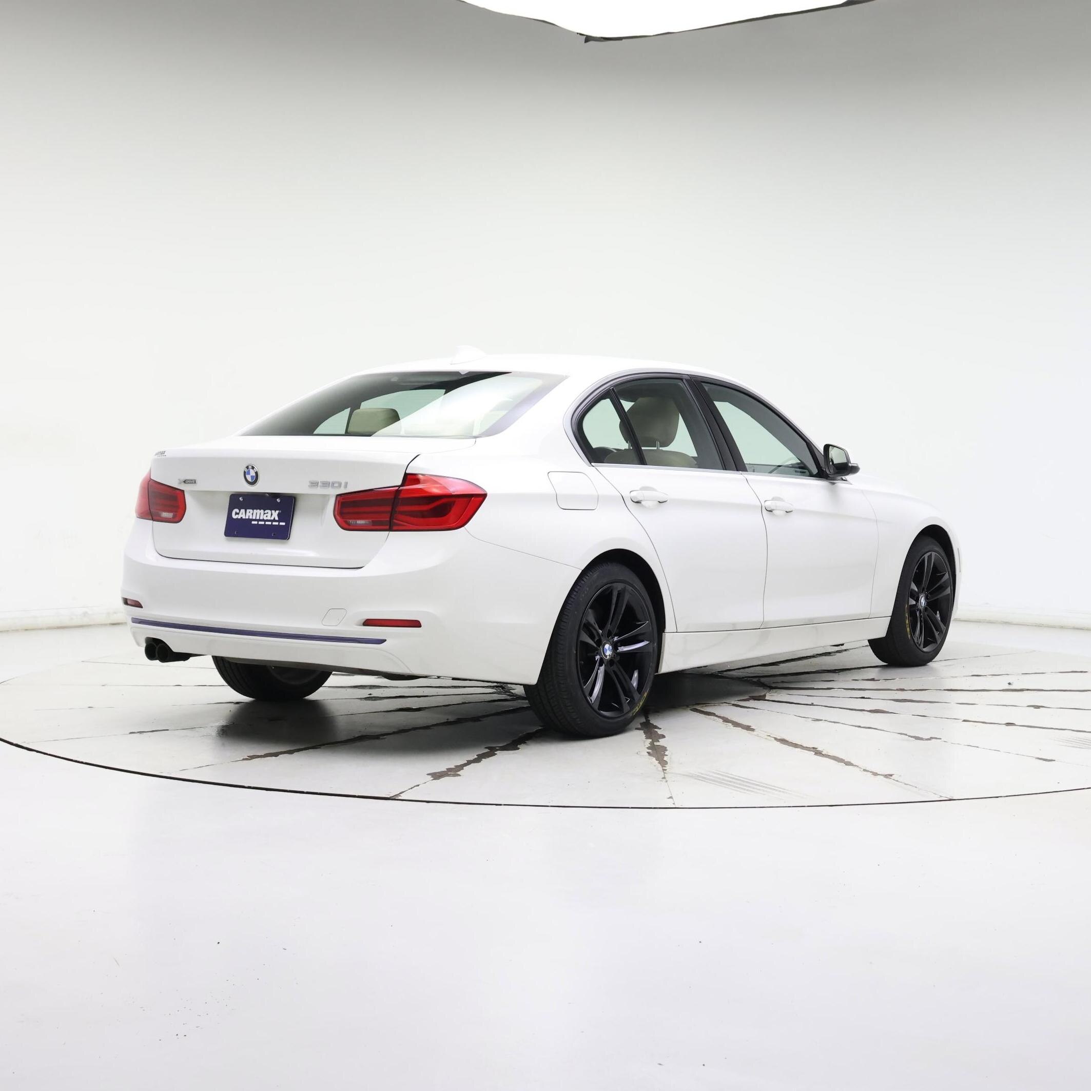 Thumbnail: 2018 BMW 3 Series - 8