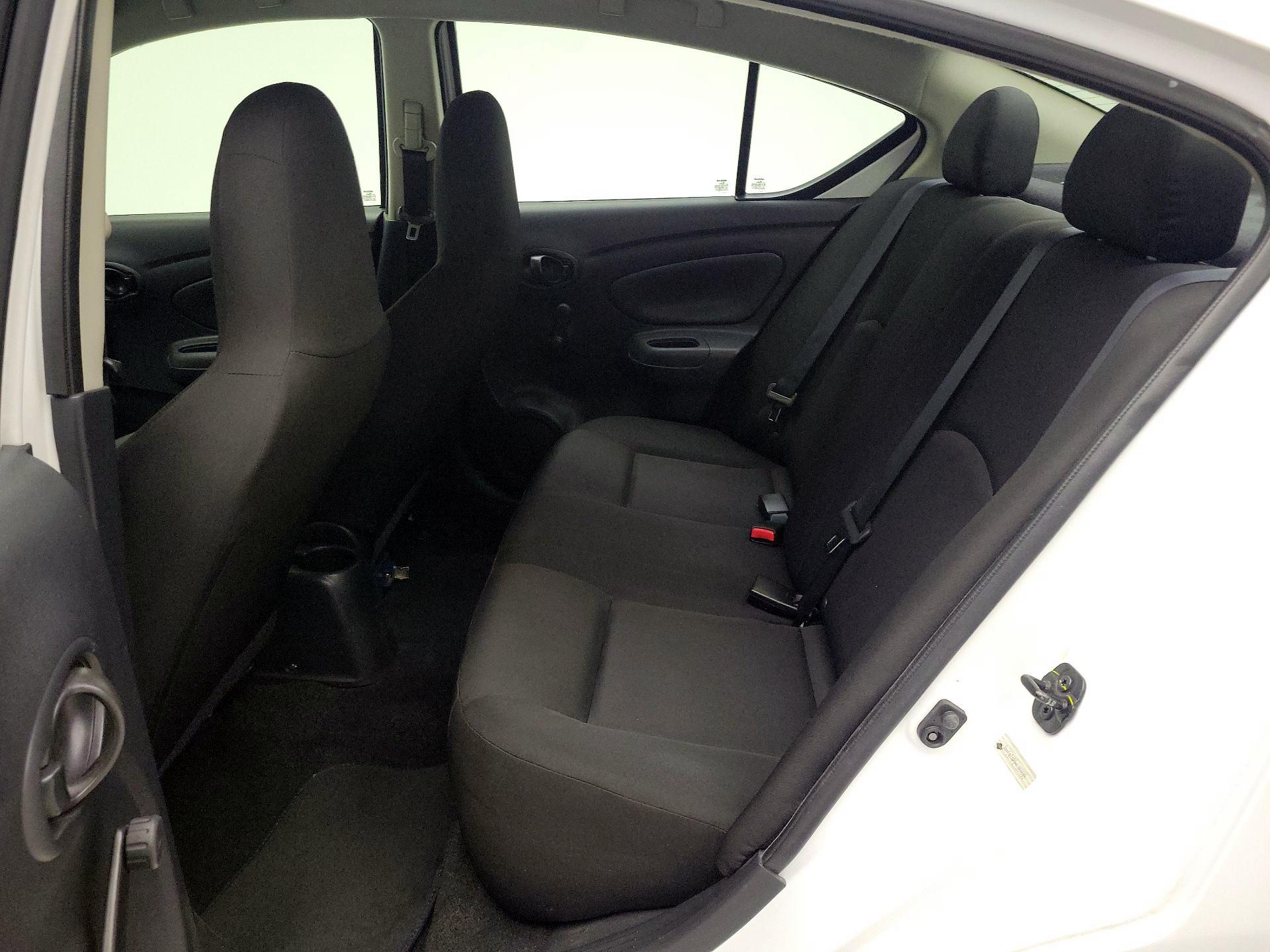 Thumbnail: 2017 Nissan Versa - 18