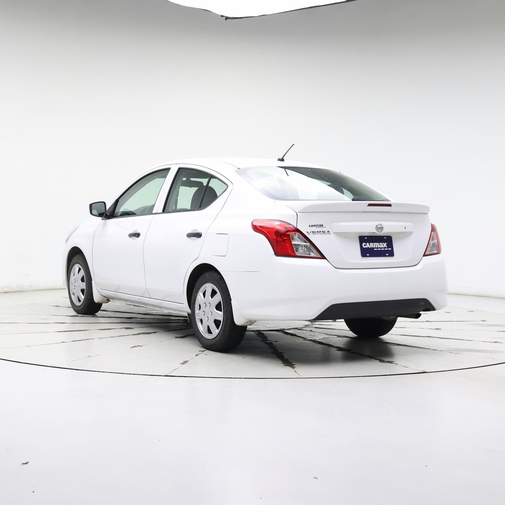 Thumbnail: 2017 Nissan Versa - 2