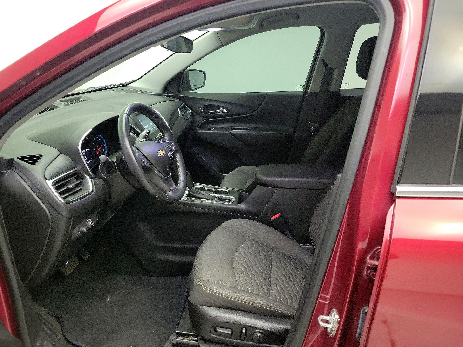 Thumbnail: 2018 Chevrolet Equinox - 11