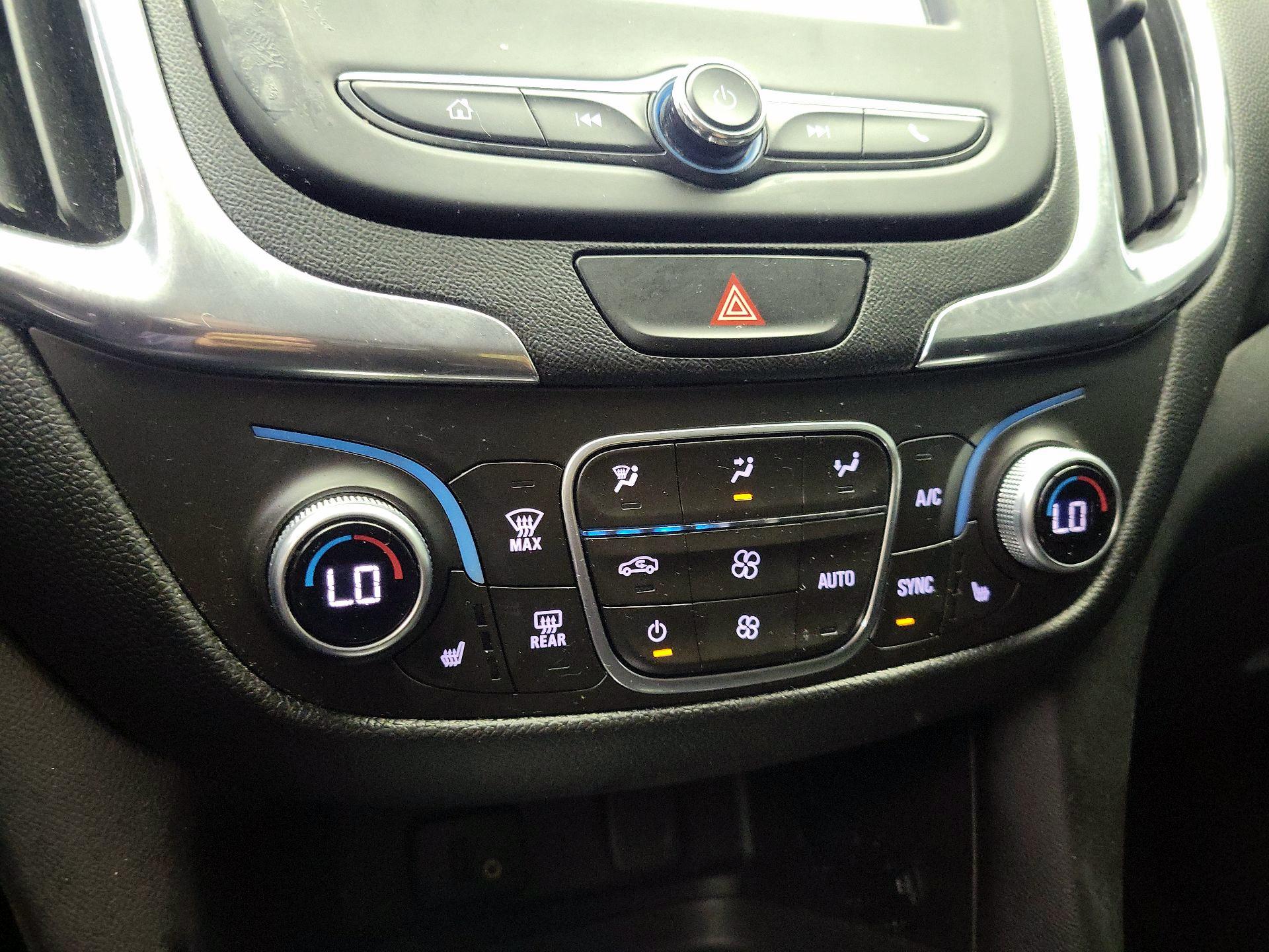 Thumbnail: 2018 Chevrolet Equinox - 16