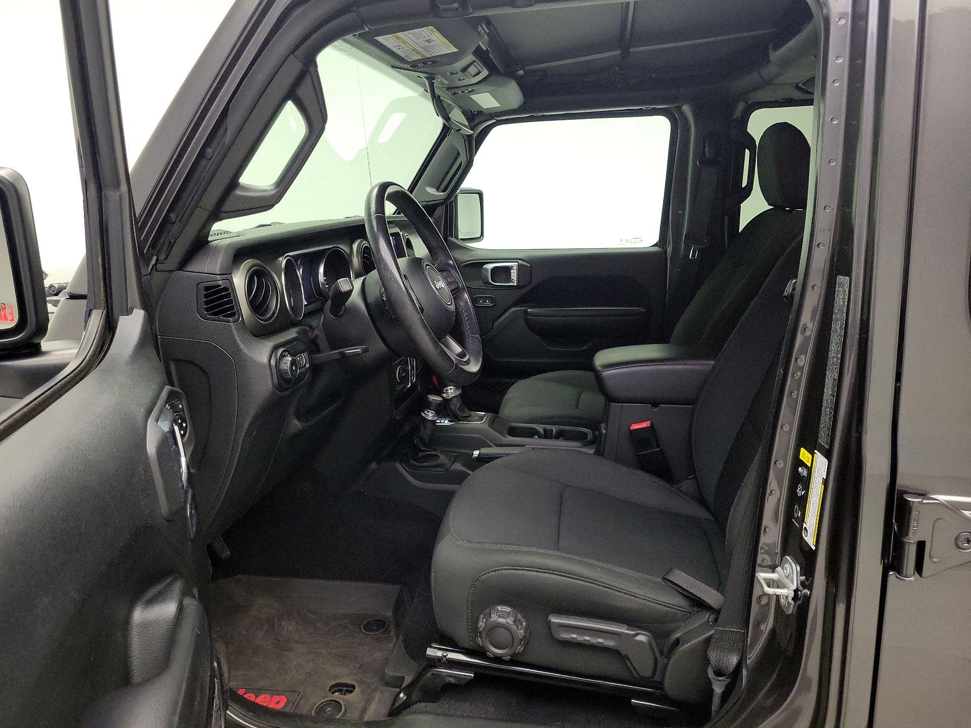 Thumbnail: 2021 Jeep Wrangler - 11