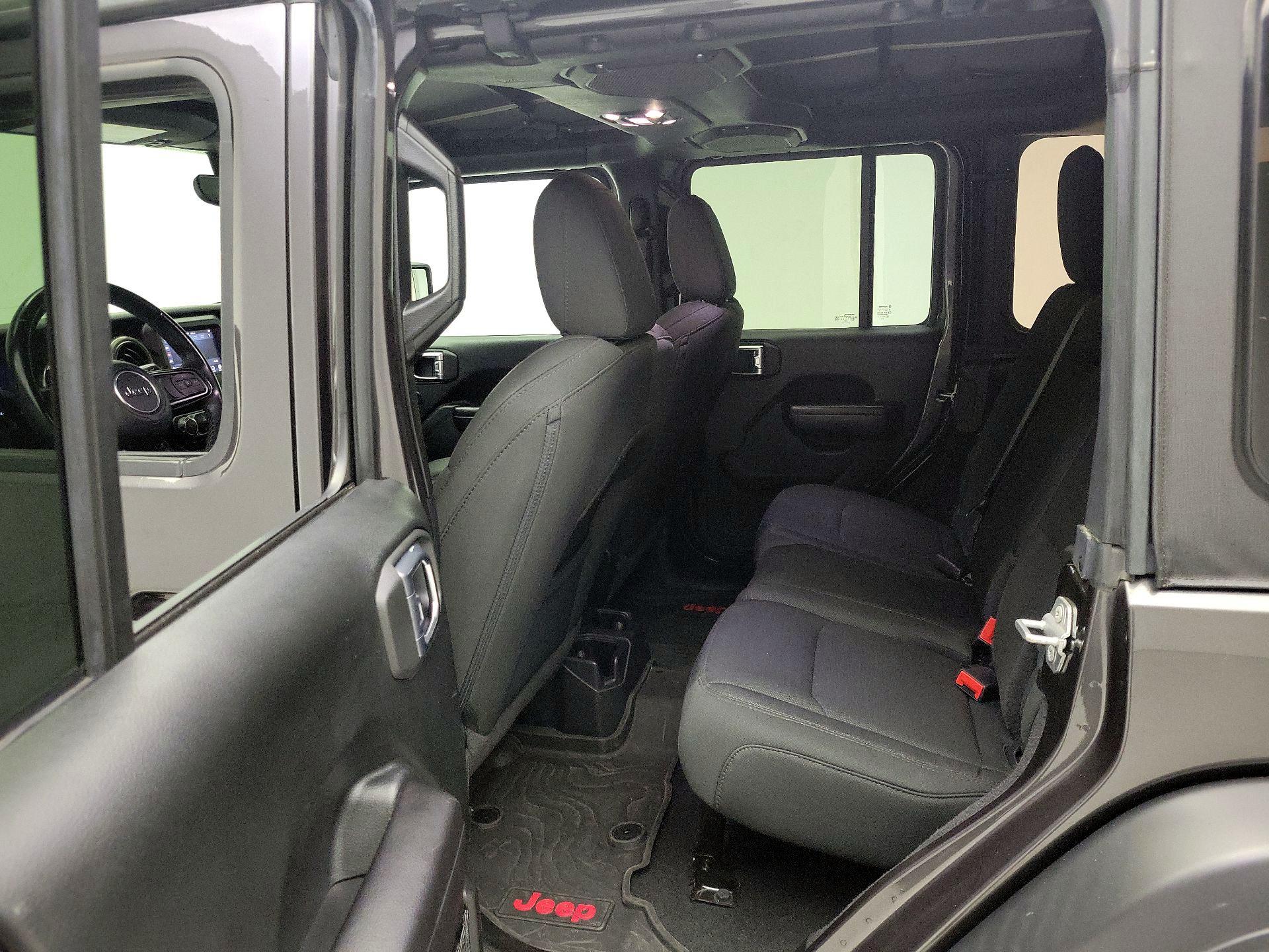 Thumbnail: 2021 Jeep Wrangler - 18