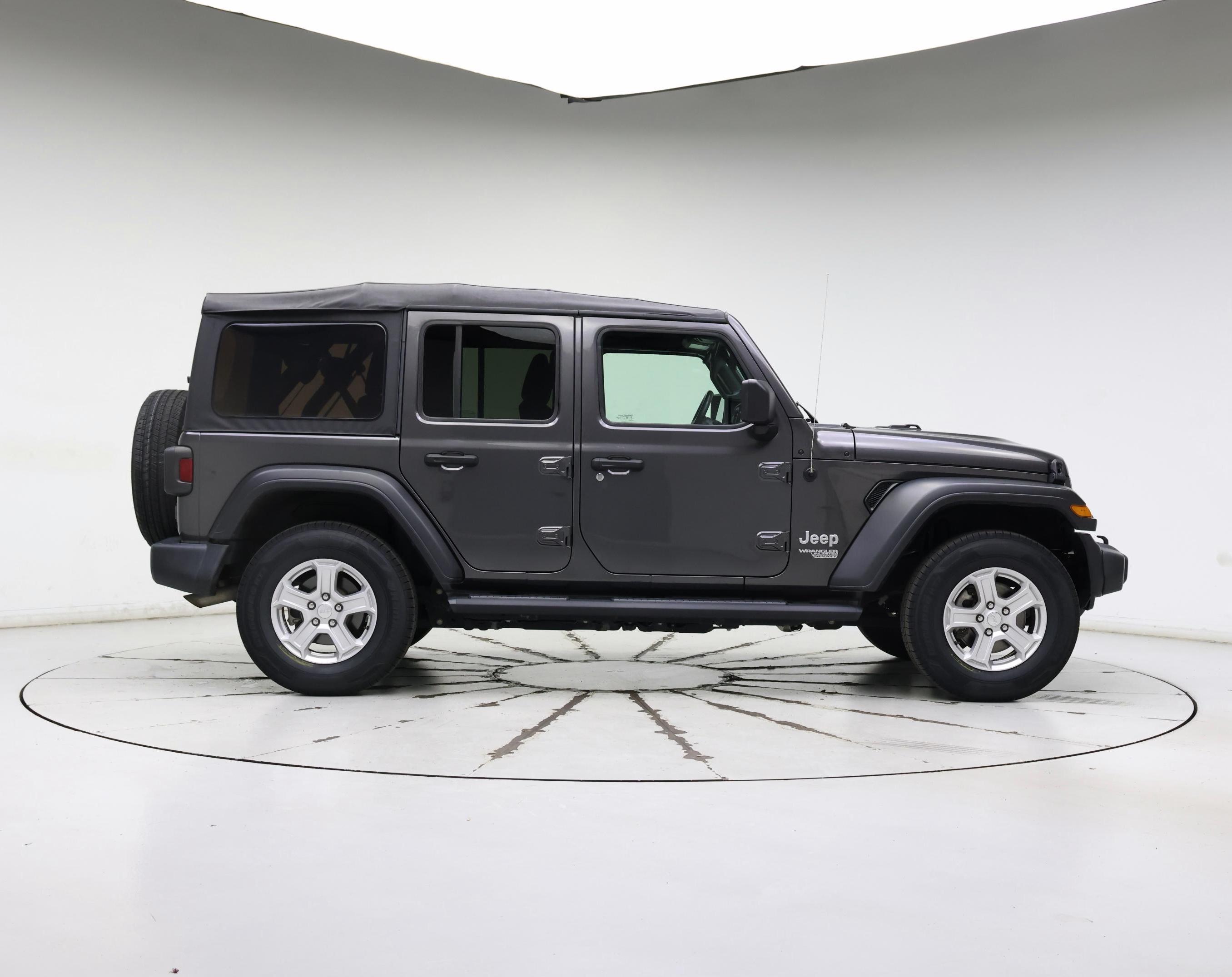 Thumbnail: 2021 Jeep Wrangler - 7