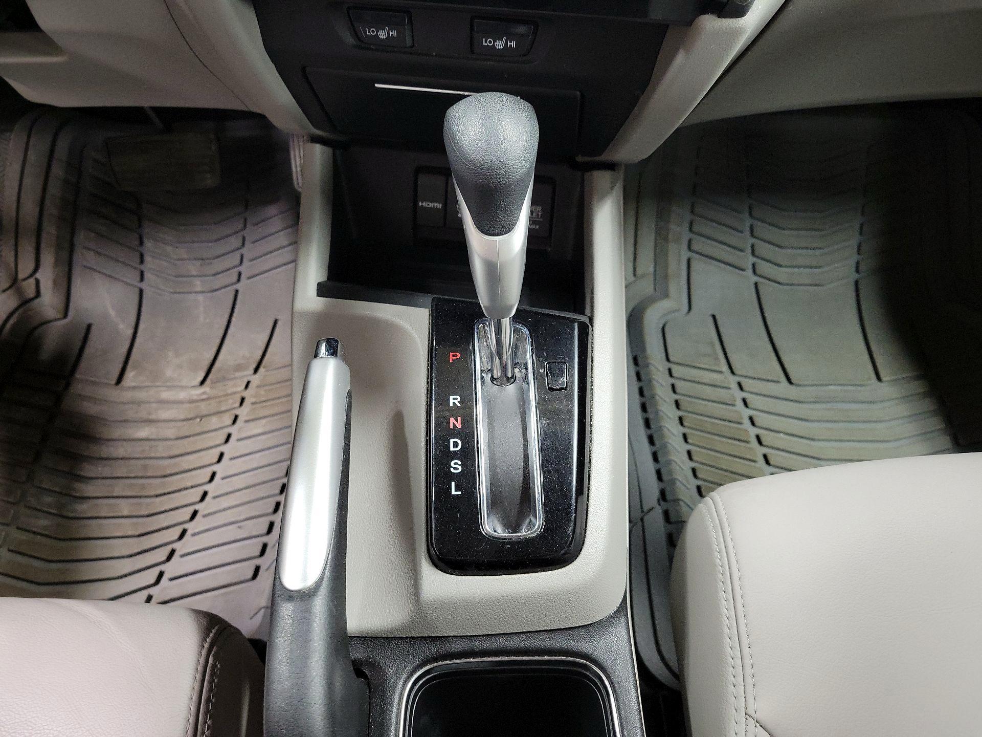 Thumbnail: 2015 Honda Civic - 17