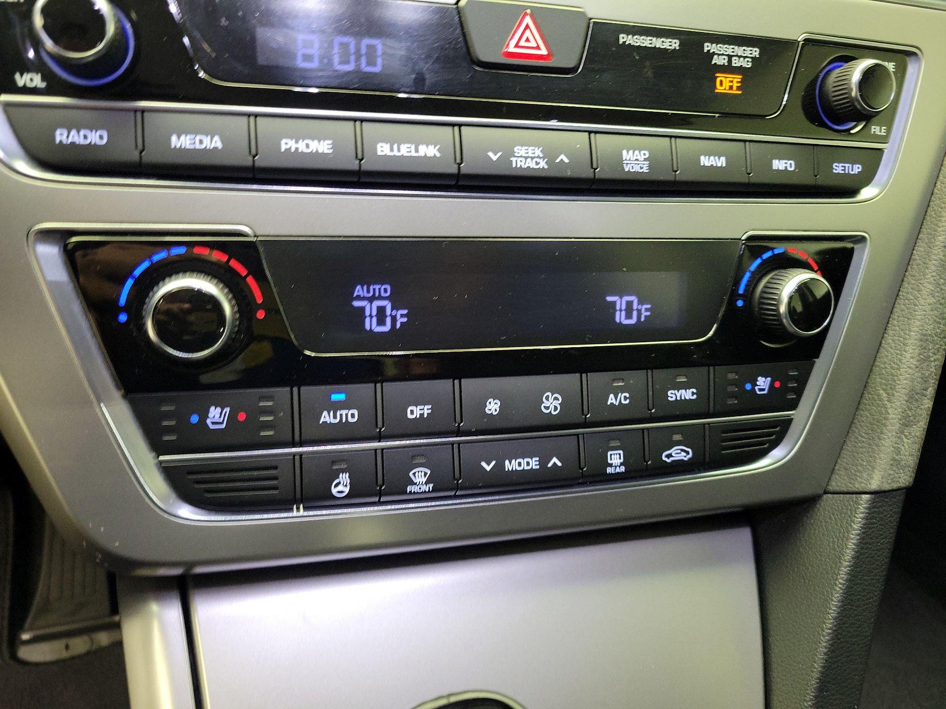Thumbnail: 2016 Hyundai Sonata - 15