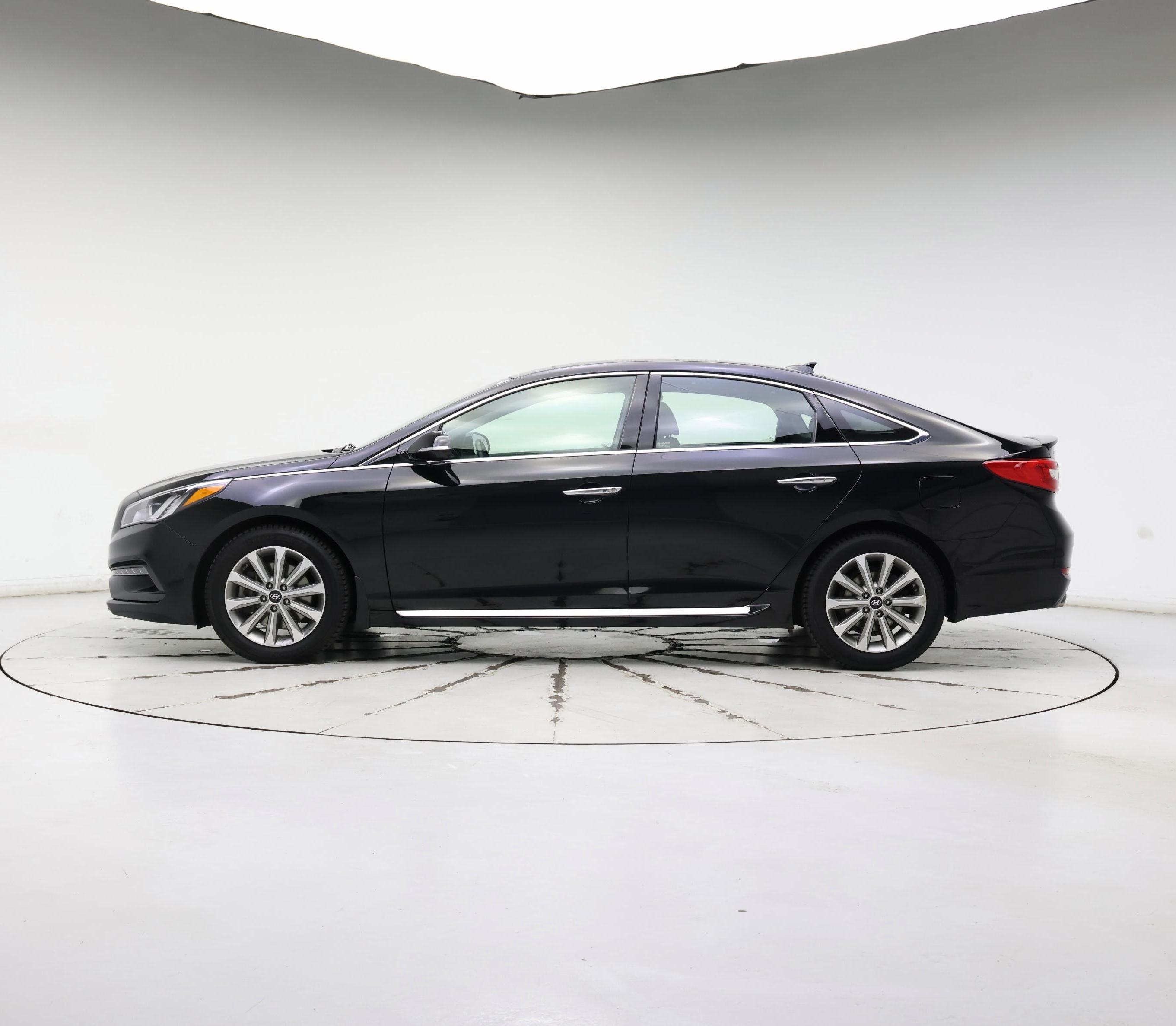 Thumbnail: 2016 Hyundai Sonata - 3