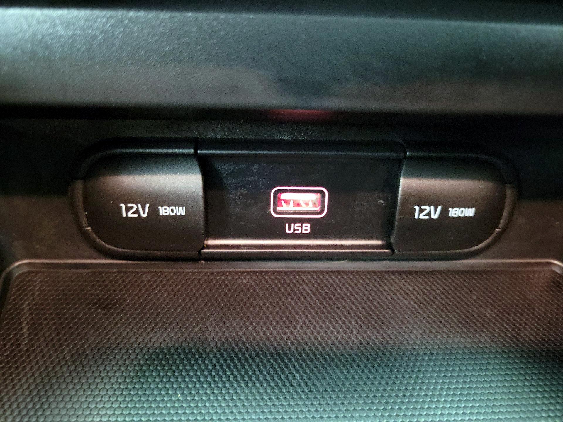 Thumbnail: 2021 Kia Soul - 17