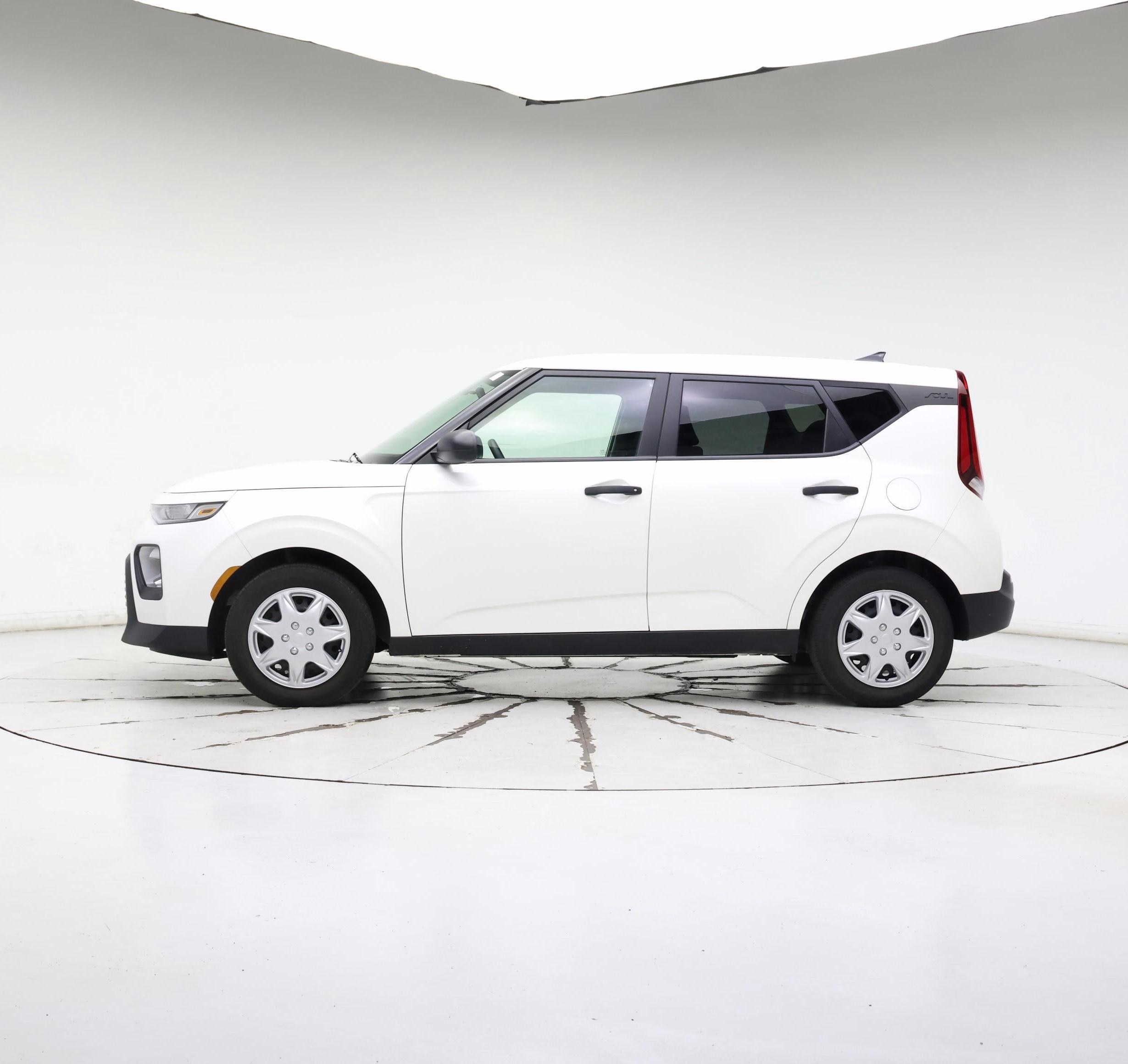 Thumbnail: 2021 Kia Soul - 3