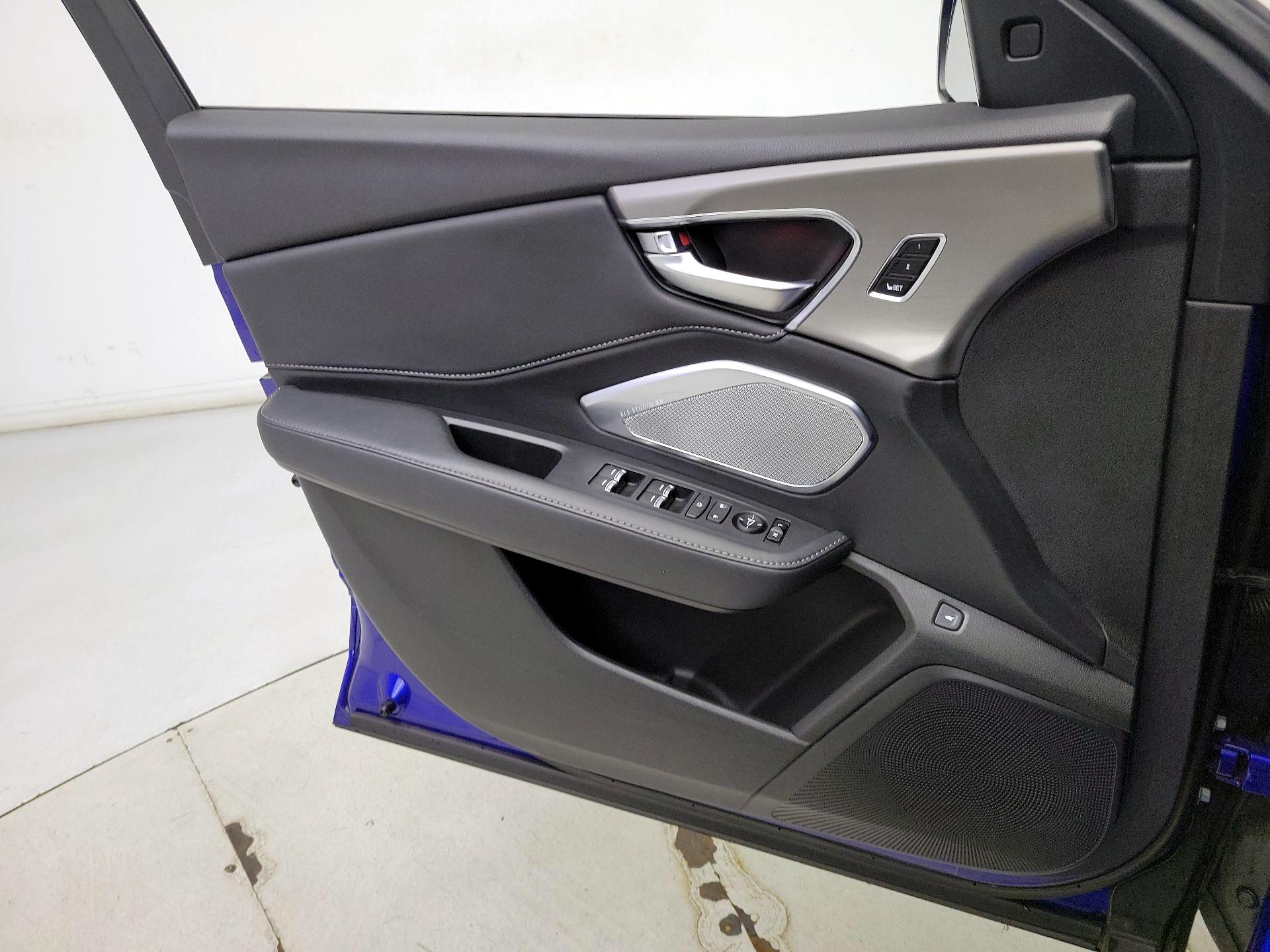 Thumbnail: 2021 Acura RDX - 12