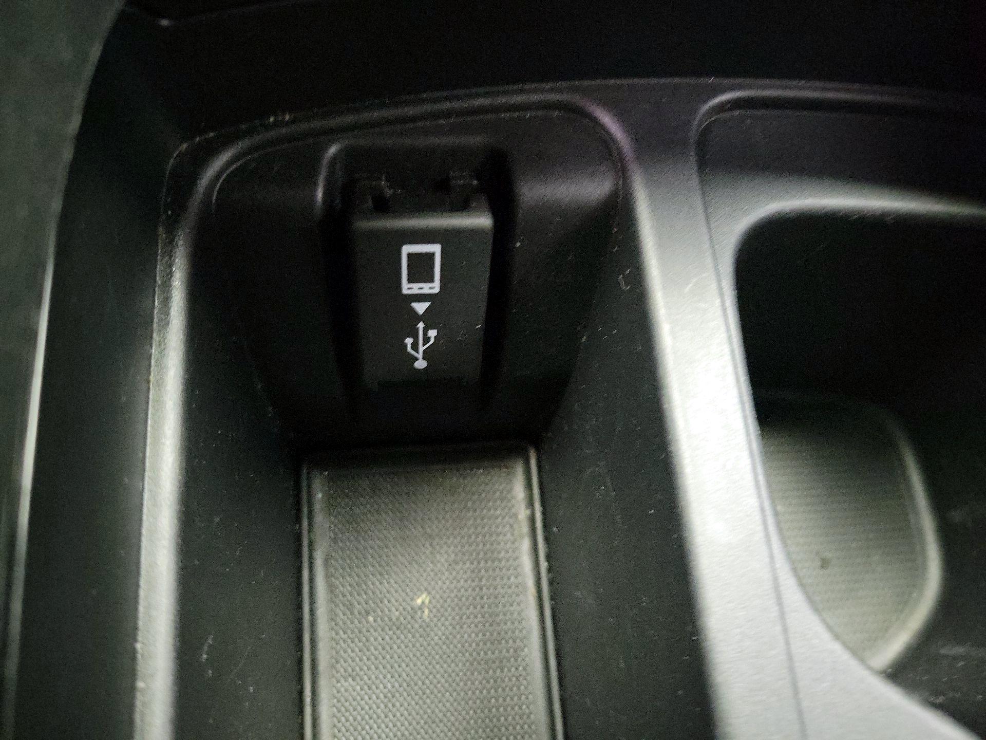 Thumbnail: 2021 Acura RDX - 19