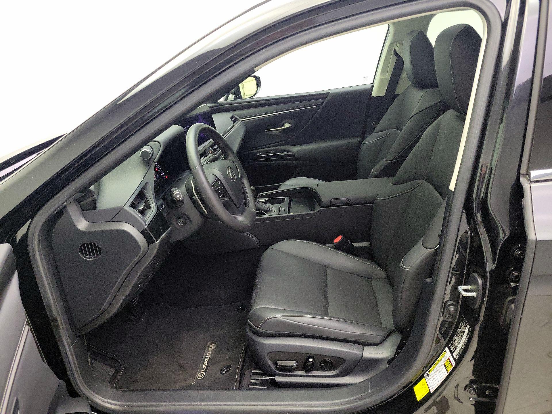 Thumbnail: 2023 Lexus ES - 11