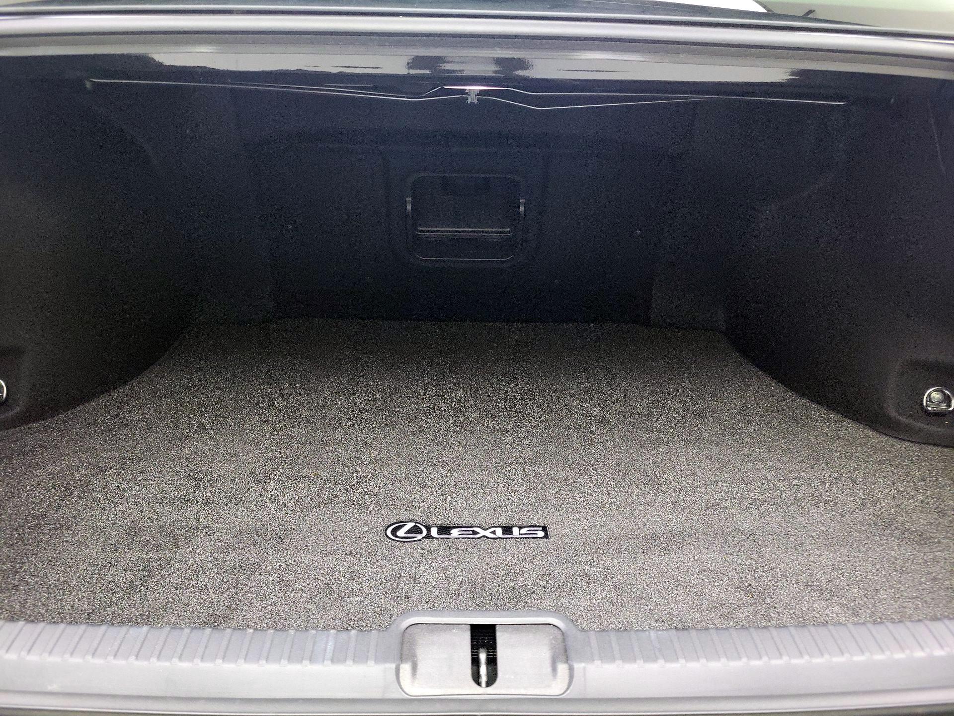 Thumbnail: 2023 Lexus ES - 20