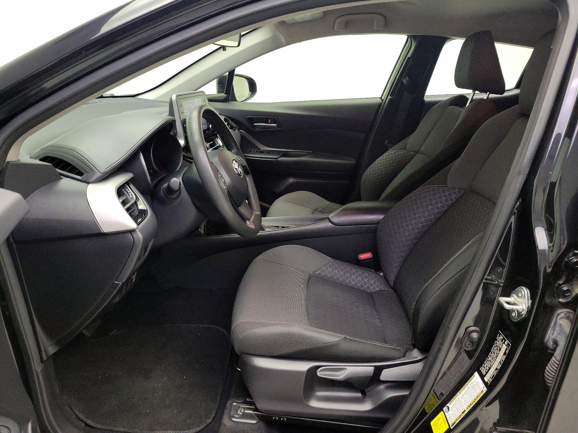 Thumbnail: 2021 Toyota C-HR - 11