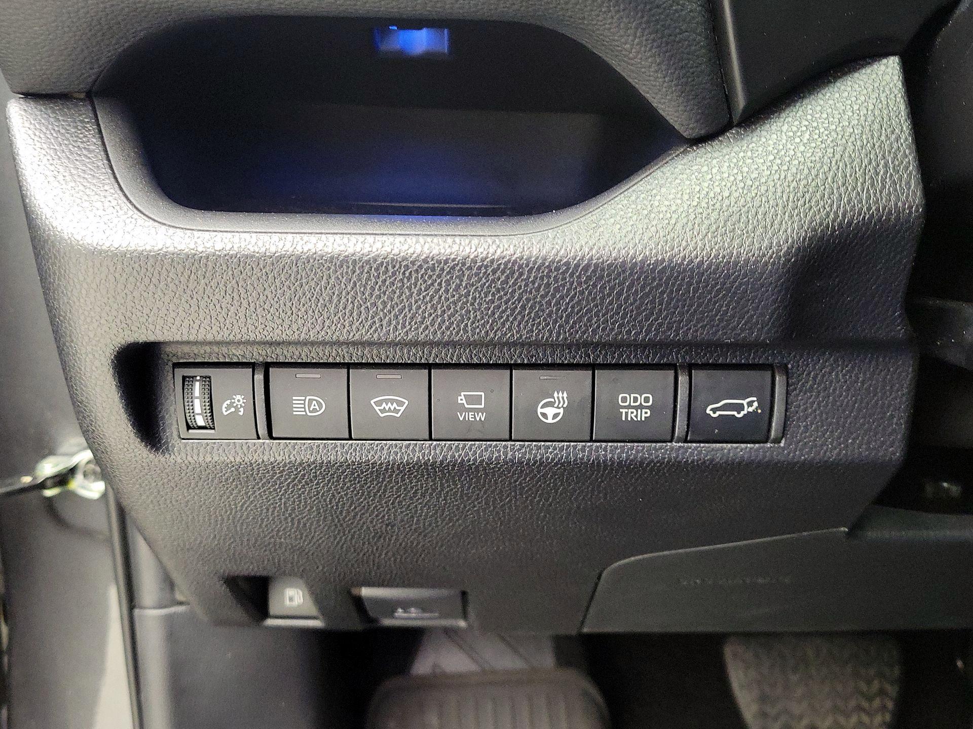 Thumbnail: 2024 Toyota RAV4 - 13