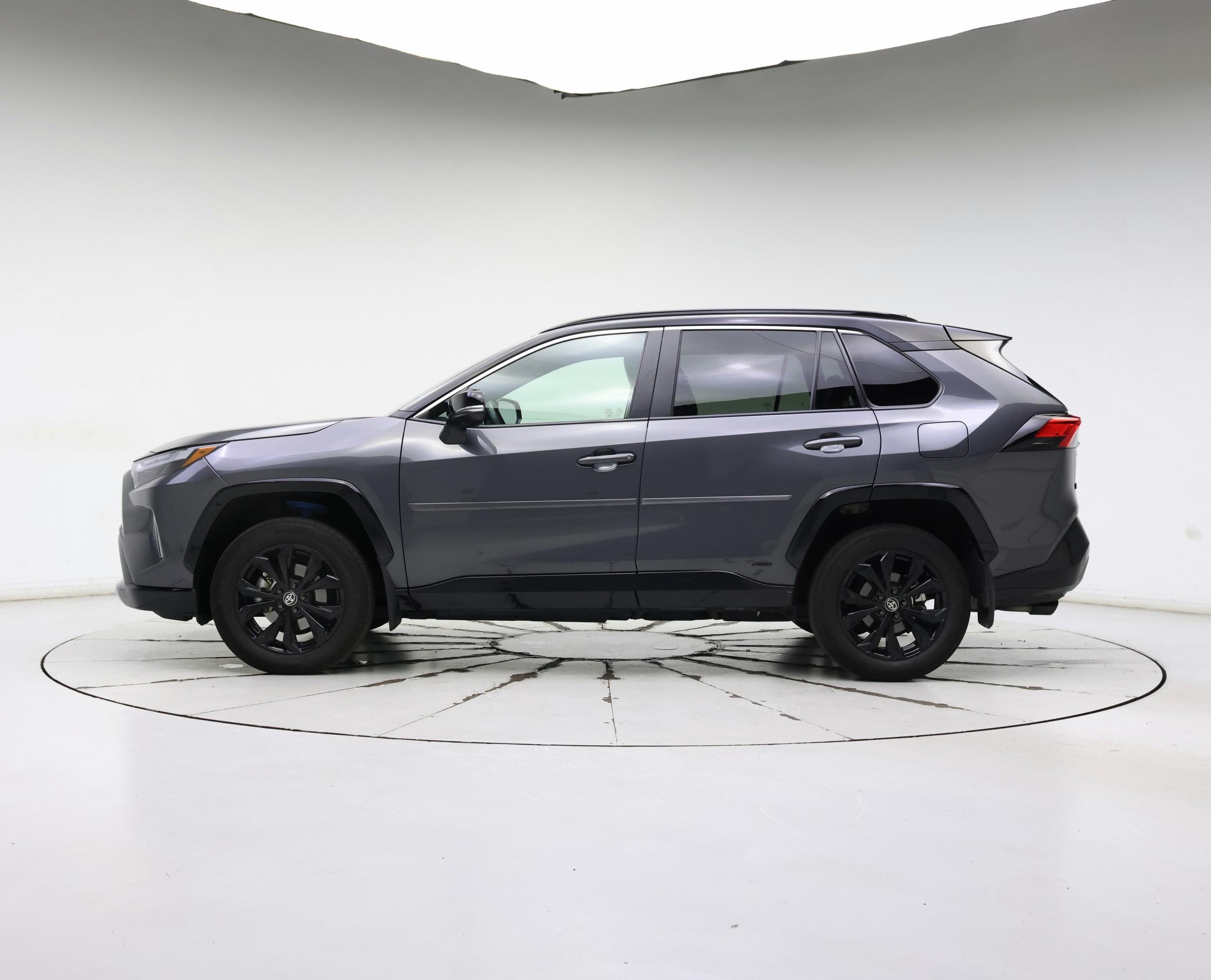 Thumbnail: 2024 Toyota RAV4 - 3