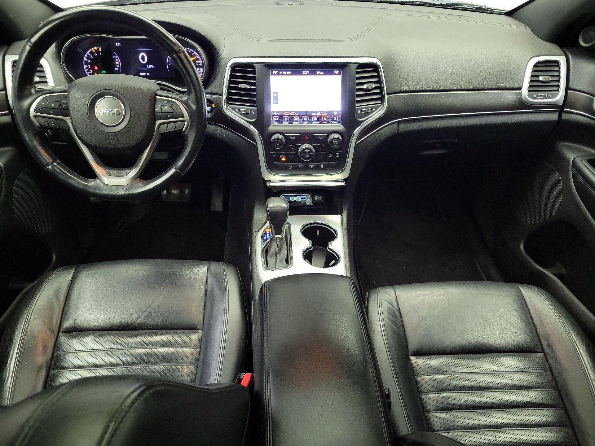 Thumbnail: 2018 Jeep Grand Cherokee - 9