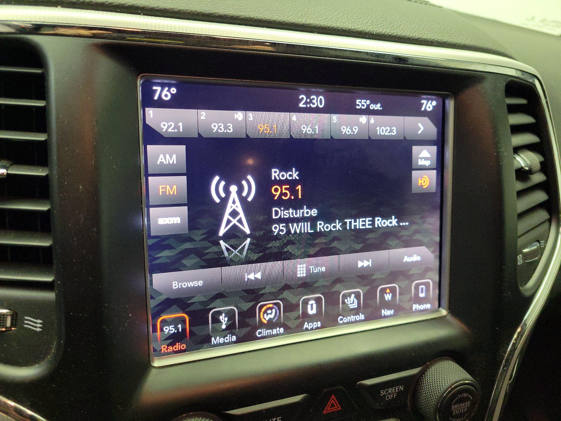 Thumbnail: 2018 Jeep Grand Cherokee - 16