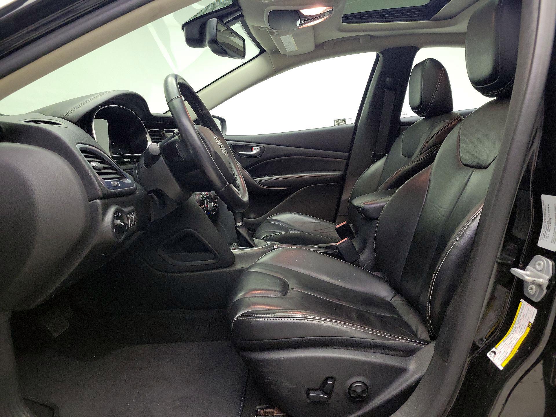 Thumbnail: 2016 Dodge Dart - 11