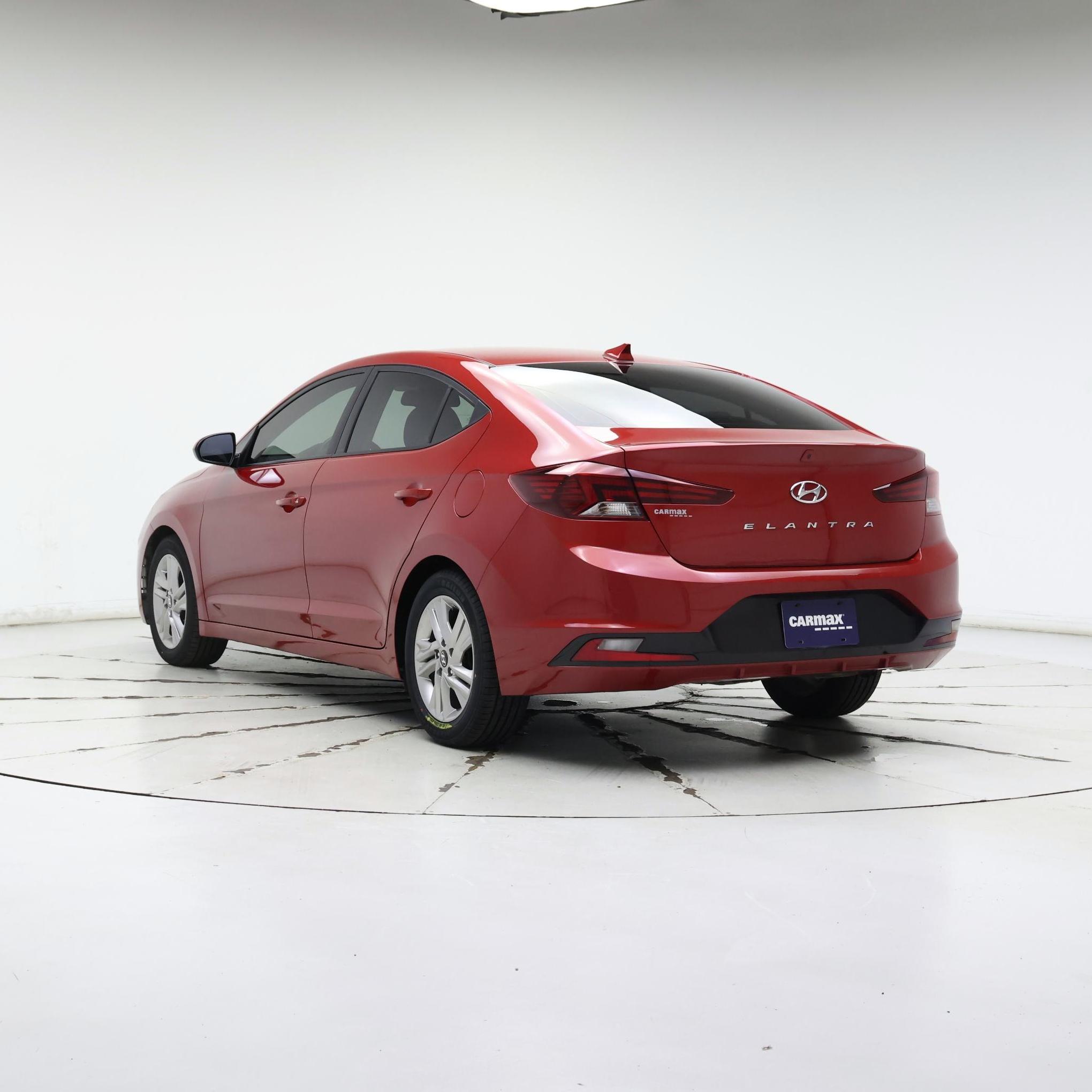 Thumbnail: 2019 Hyundai Elantra - 2