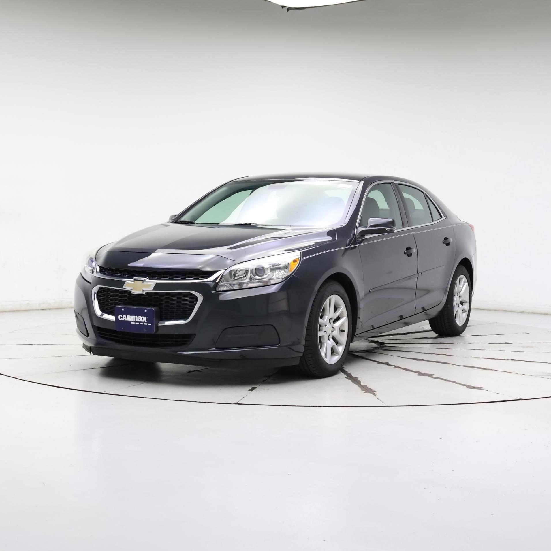 Thumbnail: 2015 Chevrolet Malibu - 4
